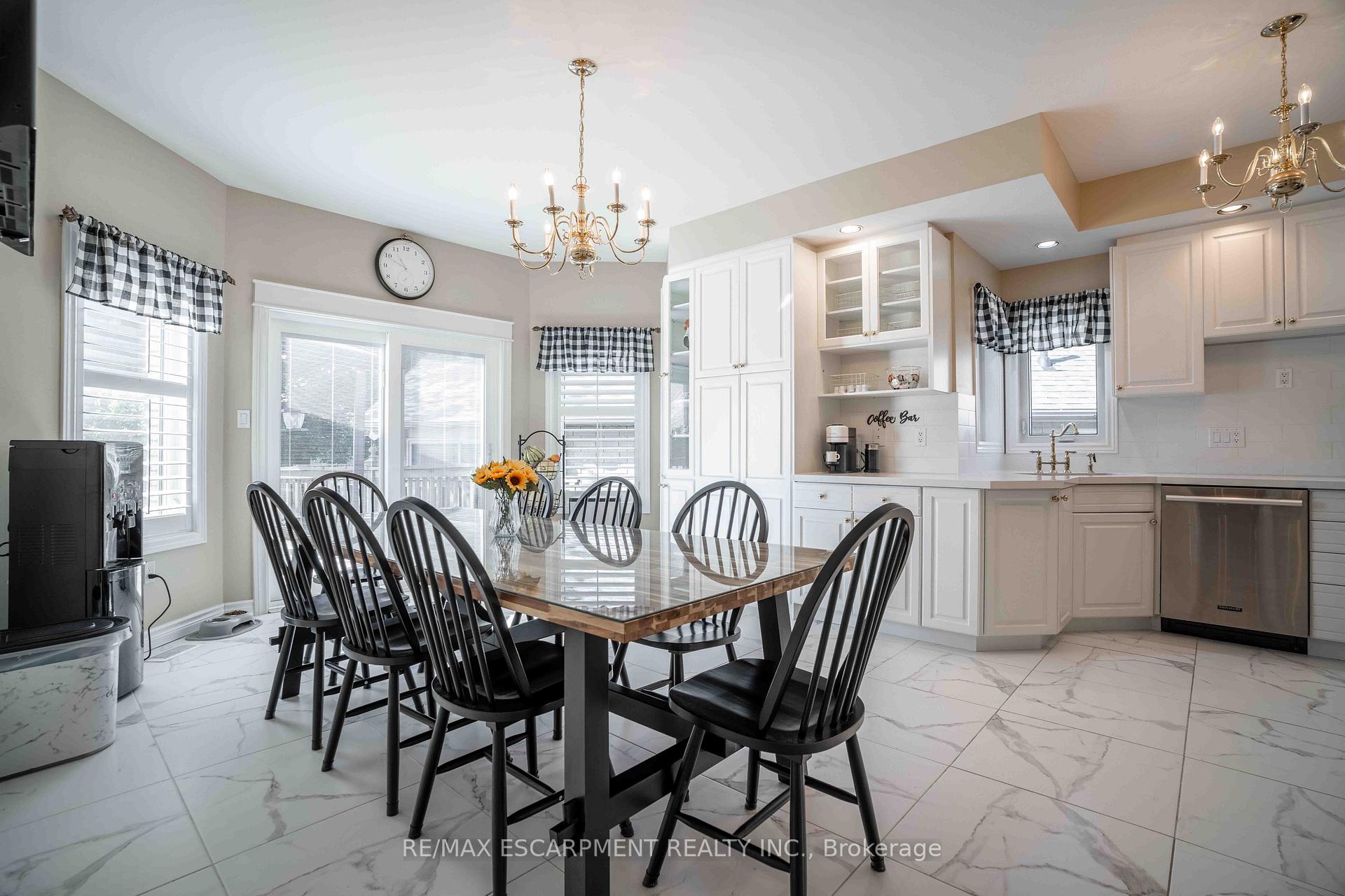 Photo 16 of 441 Crerar Drive, Hamilton, Crerar — HOMEH