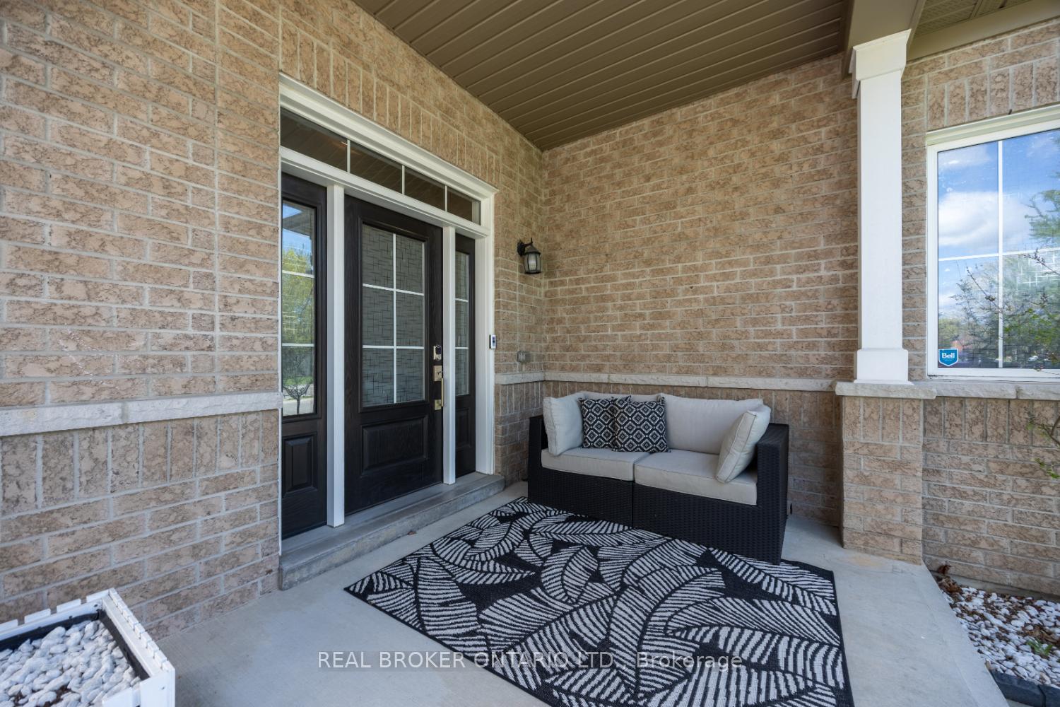 Photo 5 of 65 B Concession Street E, Clarington, Bowmanville — HOMEH