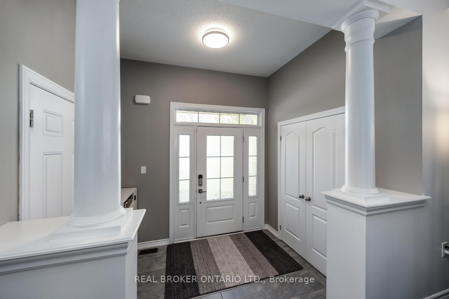 Photo 6 of 65 B Concession Street E, Clarington, Bowmanville — HOMEH