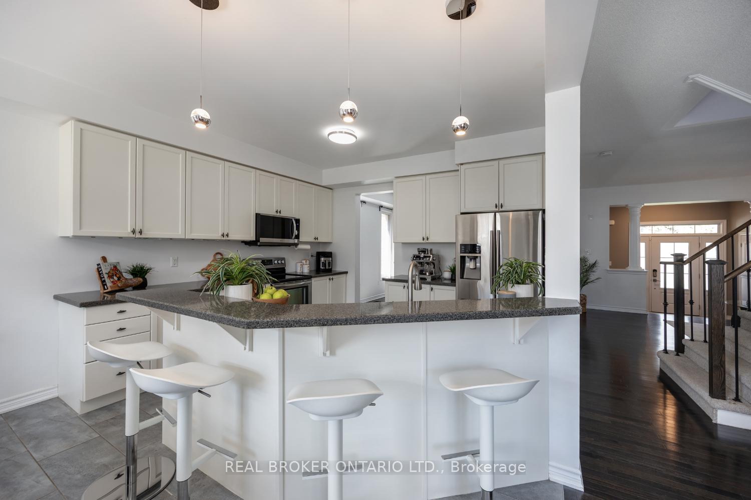 Photo 12 of 65 B Concession Street E, Clarington, Bowmanville — HOMEH