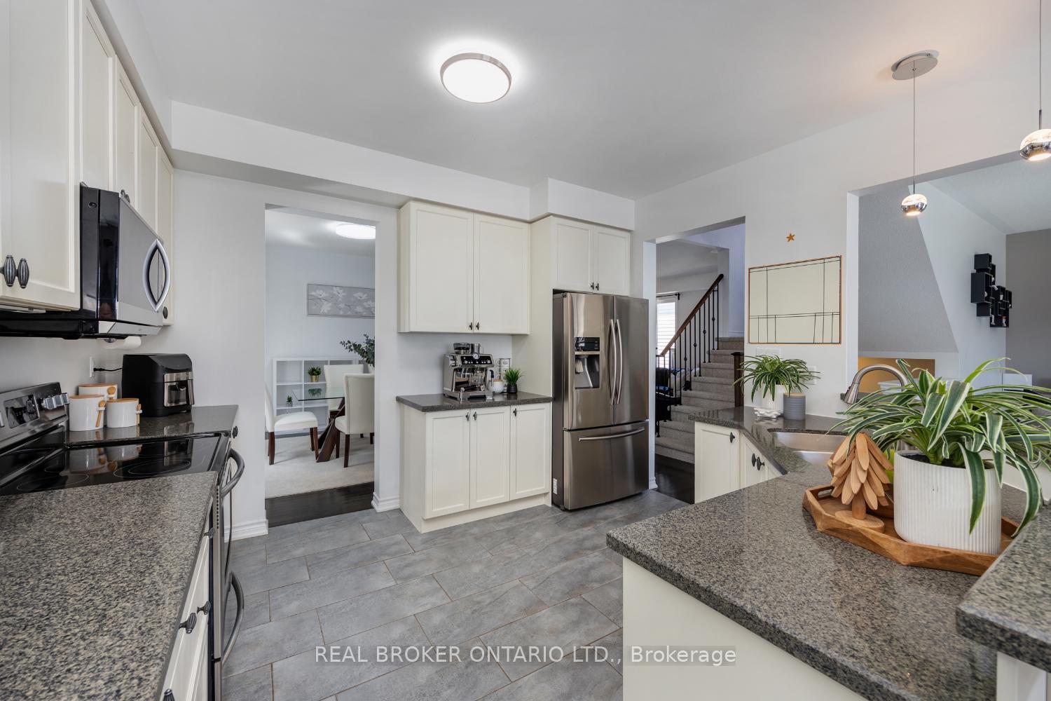 Photo 14 of 65 B Concession Street E, Clarington, Bowmanville — HOMEH