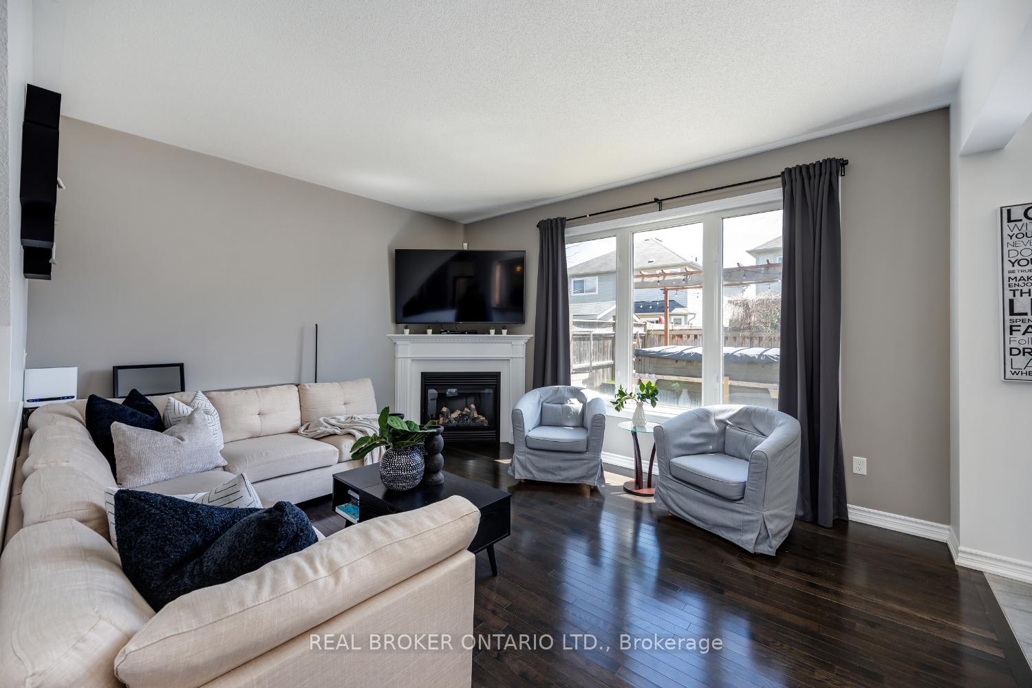 Photo 17 of 65 B Concession Street E, Clarington, Bowmanville — HOMEH