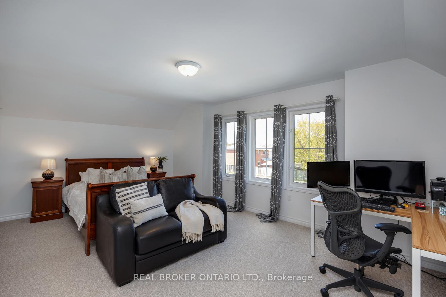 Photo 25 of 65 B Concession Street E, Clarington, Bowmanville — HOMEH