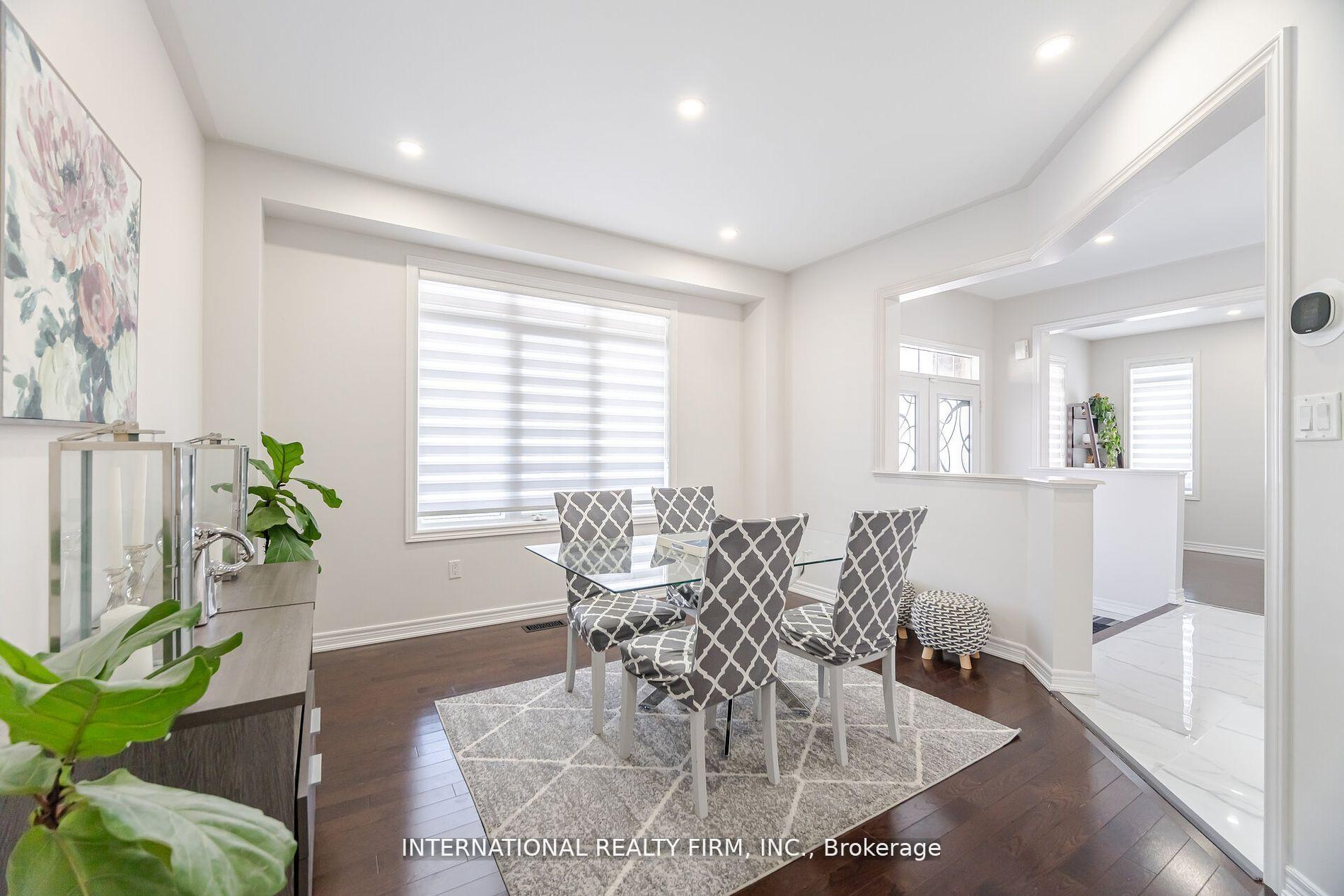 Photo 6 of 39 Lewis Honey Drive, Aurora, Bayview Northeast — HOMEH