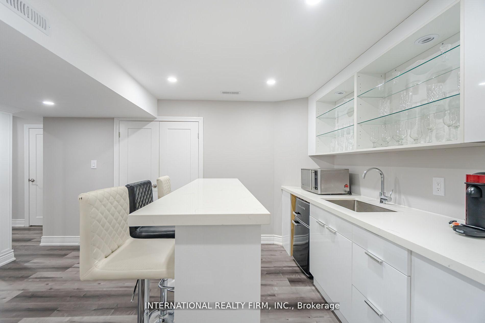 Photo 18 of 39 Lewis Honey Drive, Aurora, Bayview Northeast — HOMEH