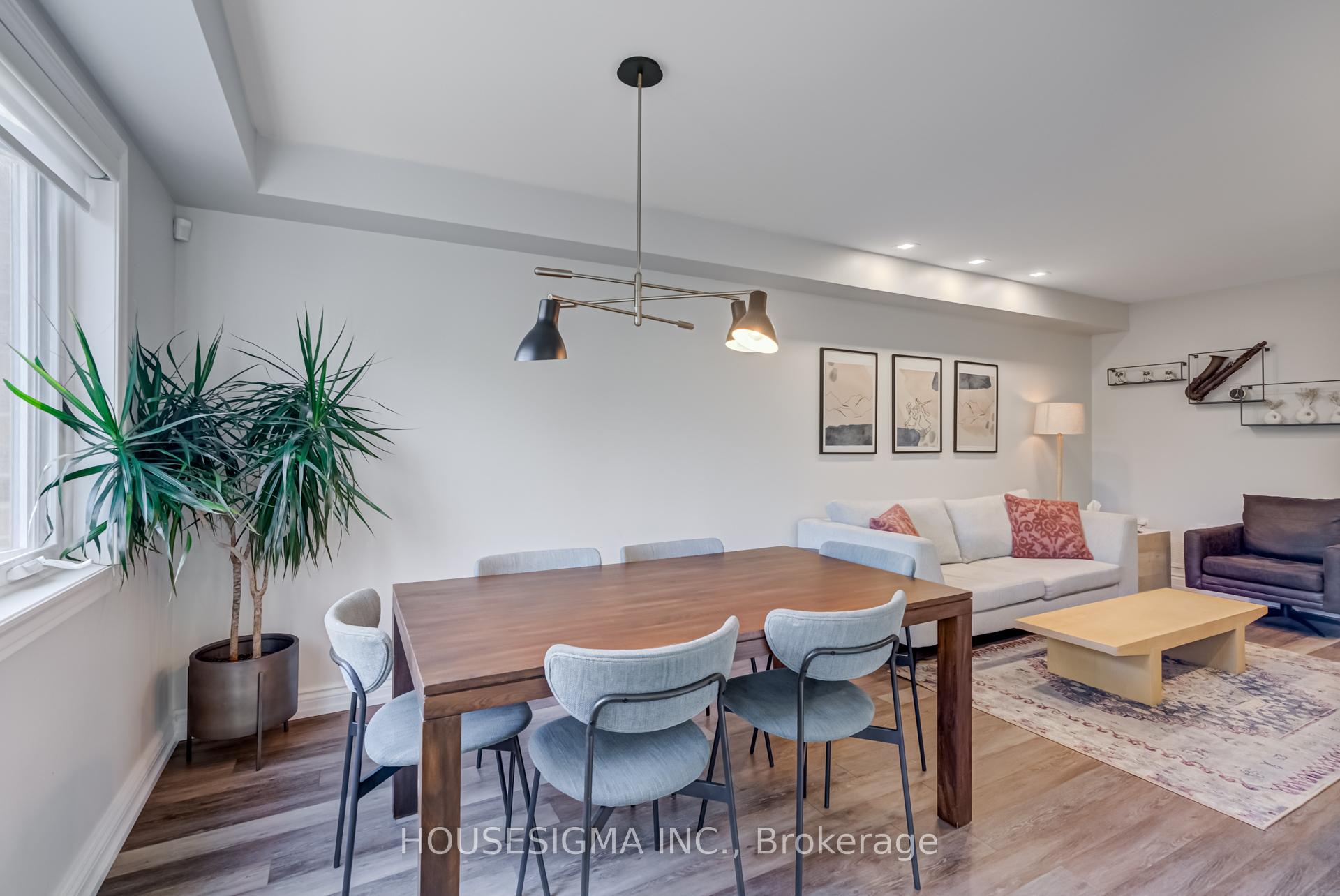 Photo 10 of 102 Milloy Place, Aurora, Aurora Grove — HOMEH