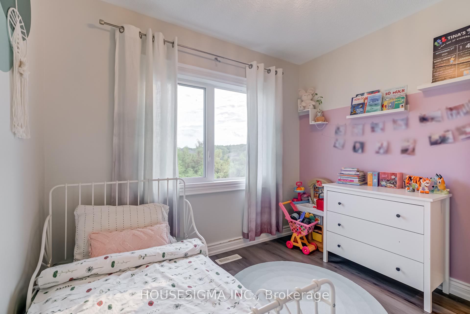 Photo 27 of 102 Milloy Place, Aurora, Aurora Grove — HOMEH