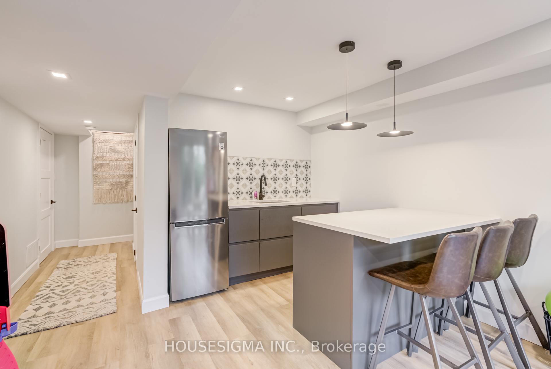 Photo 36 of 102 Milloy Place, Aurora, Aurora Grove — HOMEH