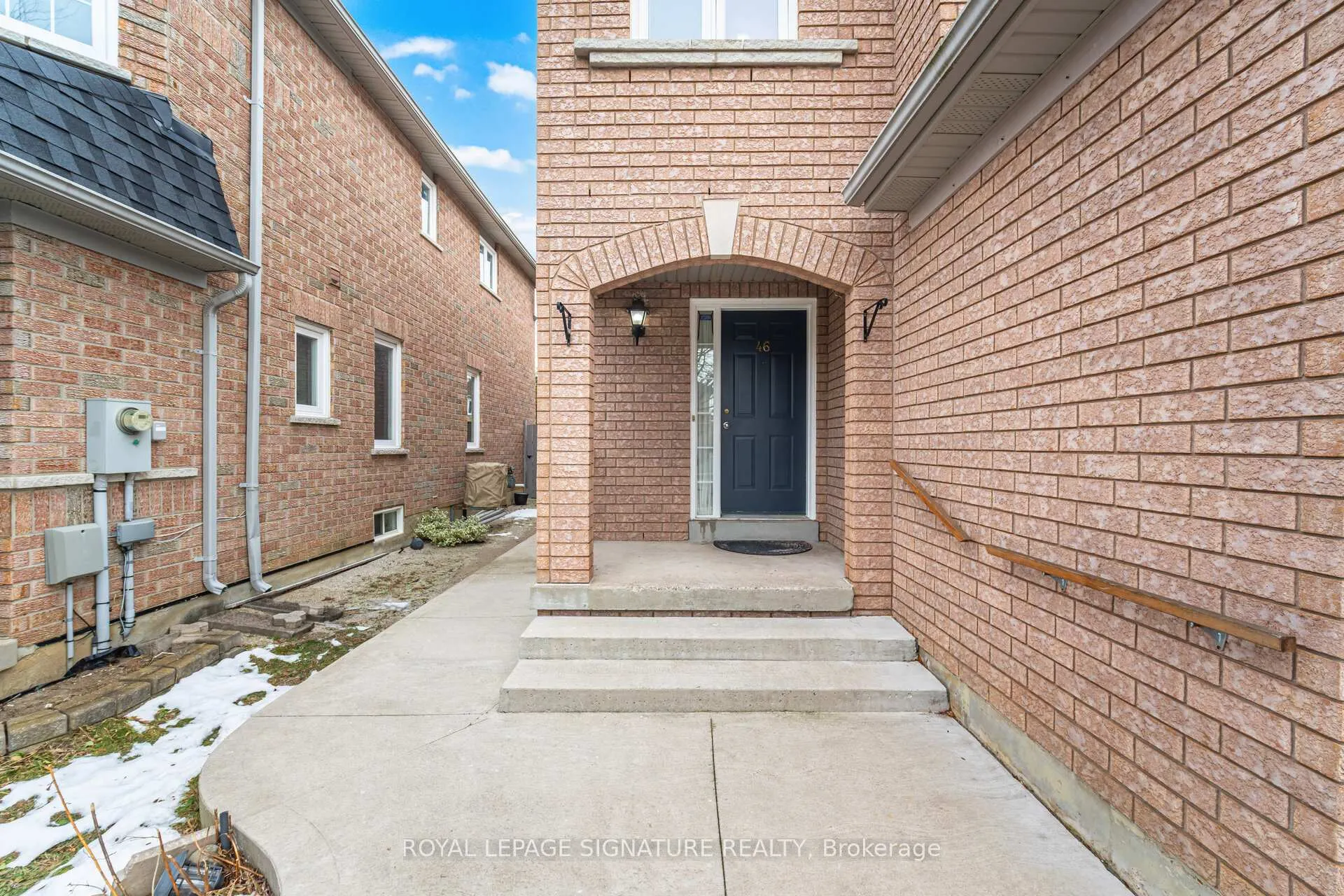 Photo 5 of 46 Loons Call Crescent, Brampton, Sandringham-Wellington — HOMEH