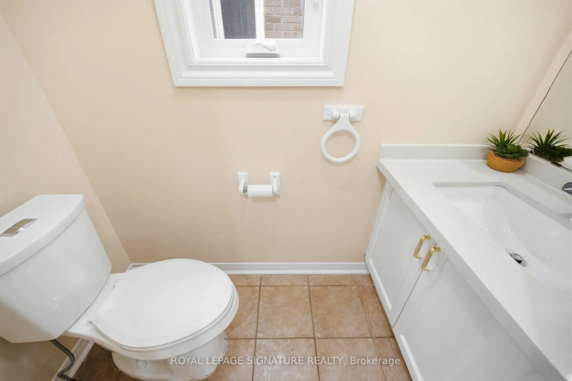 Photo 24 of 46 Loons Call Crescent, Brampton, Sandringham-Wellington — HOMEH