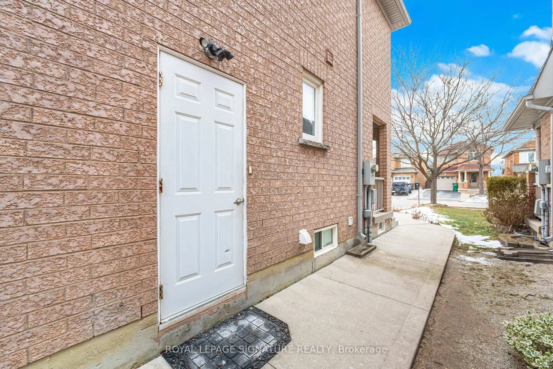 Photo 46 of 46 Loons Call Crescent, Brampton, Sandringham-Wellington — HOMEH