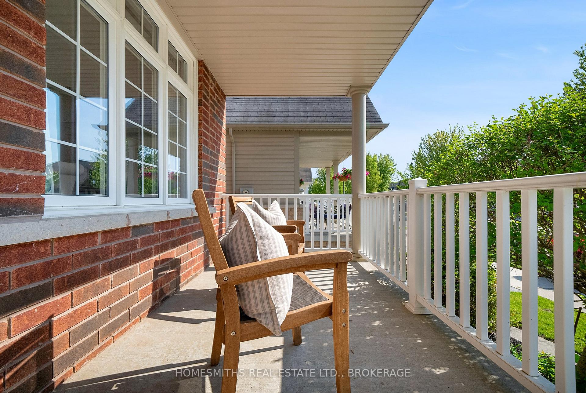 Photo 2 of 31 Sisson Lane, Clarington, Newcastle — HOMEH