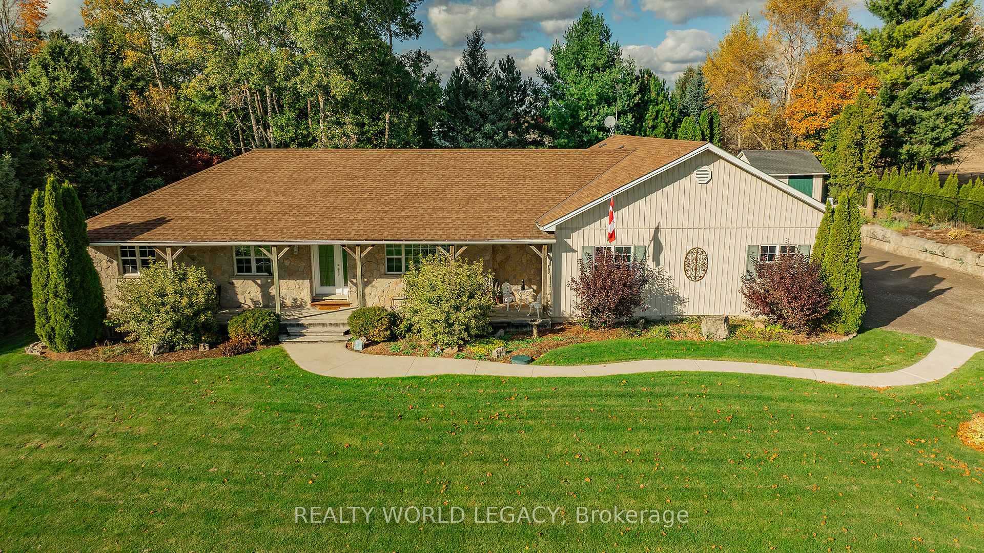Photo 3 of 2539 4 Concession W, Hamilton, Rural Flamborough — HOMEH