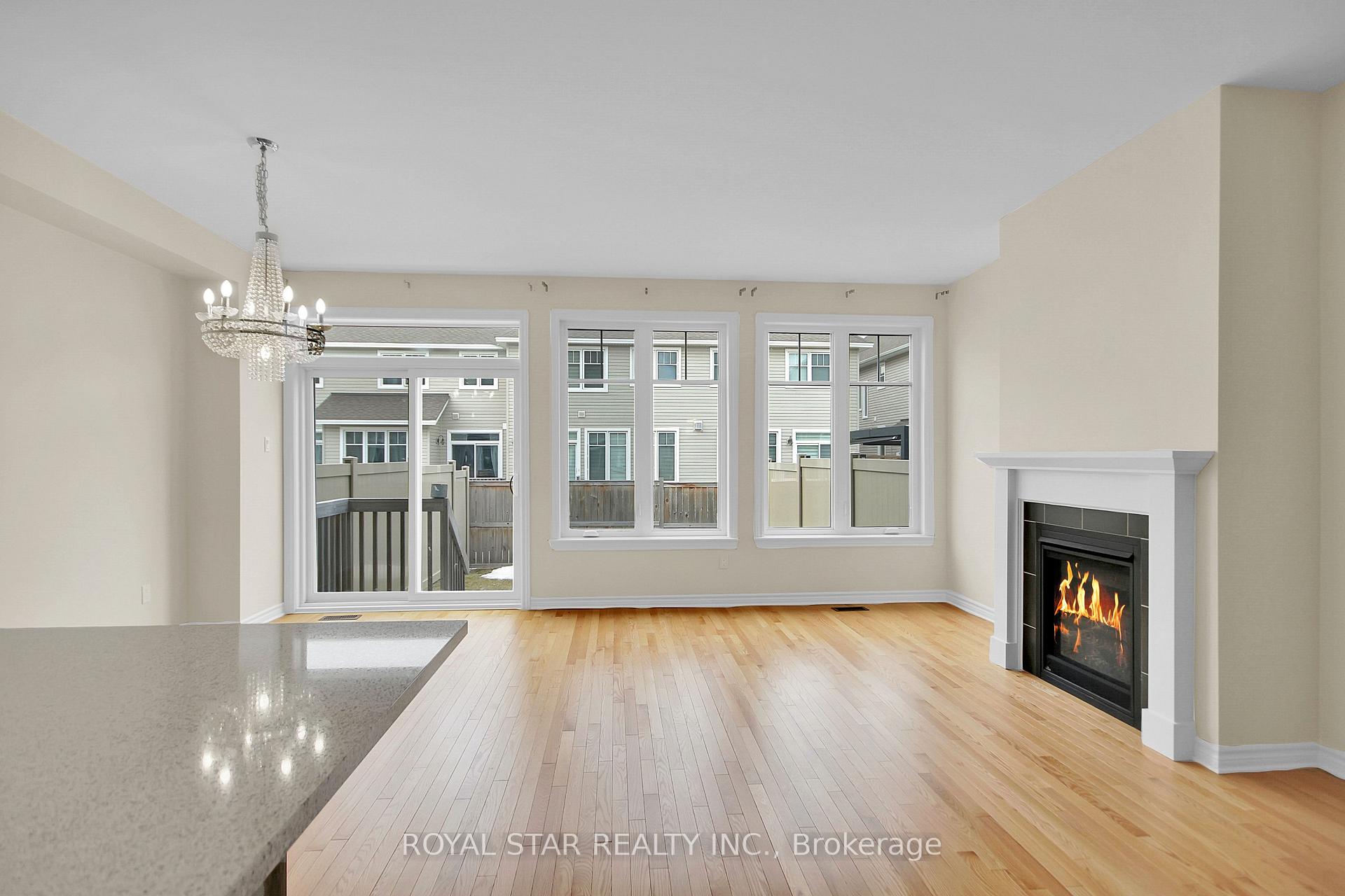 Photo 15 of 124 Angelonia Crescent, Ottawa, Blossom Park/Kemp Park/Findlay Creek — HOMEH