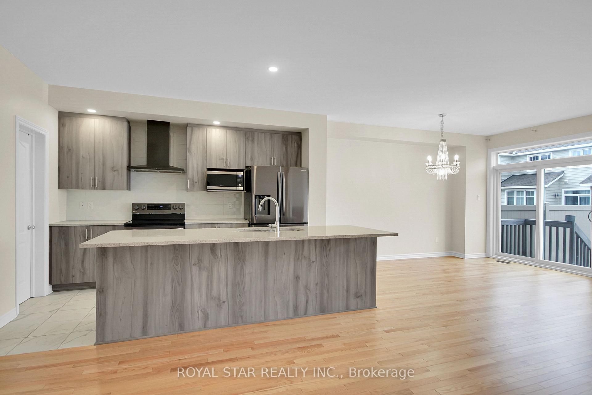 Photo 17 of 124 Angelonia Crescent, Ottawa, Blossom Park/Kemp Park/Findlay Creek — HOMEH
