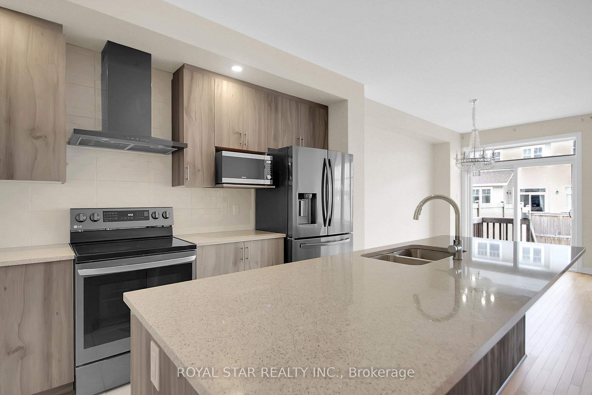 Photo 18 of 124 Angelonia Crescent, Ottawa, Blossom Park/Kemp Park/Findlay Creek — HOMEH