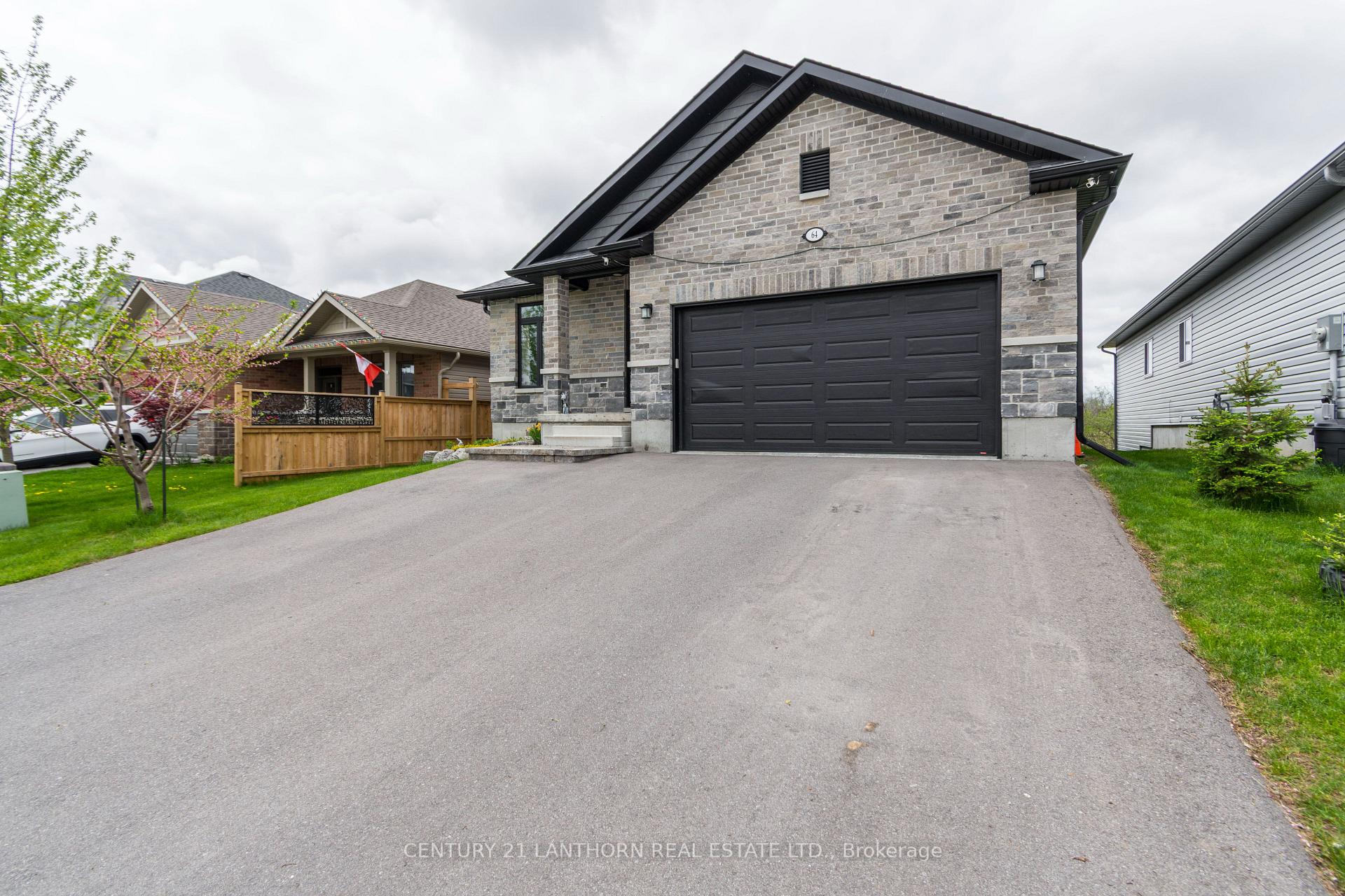 Photo 1 of 64 Redwood Drive, Belleville, Thurlow Ward — HOMEH