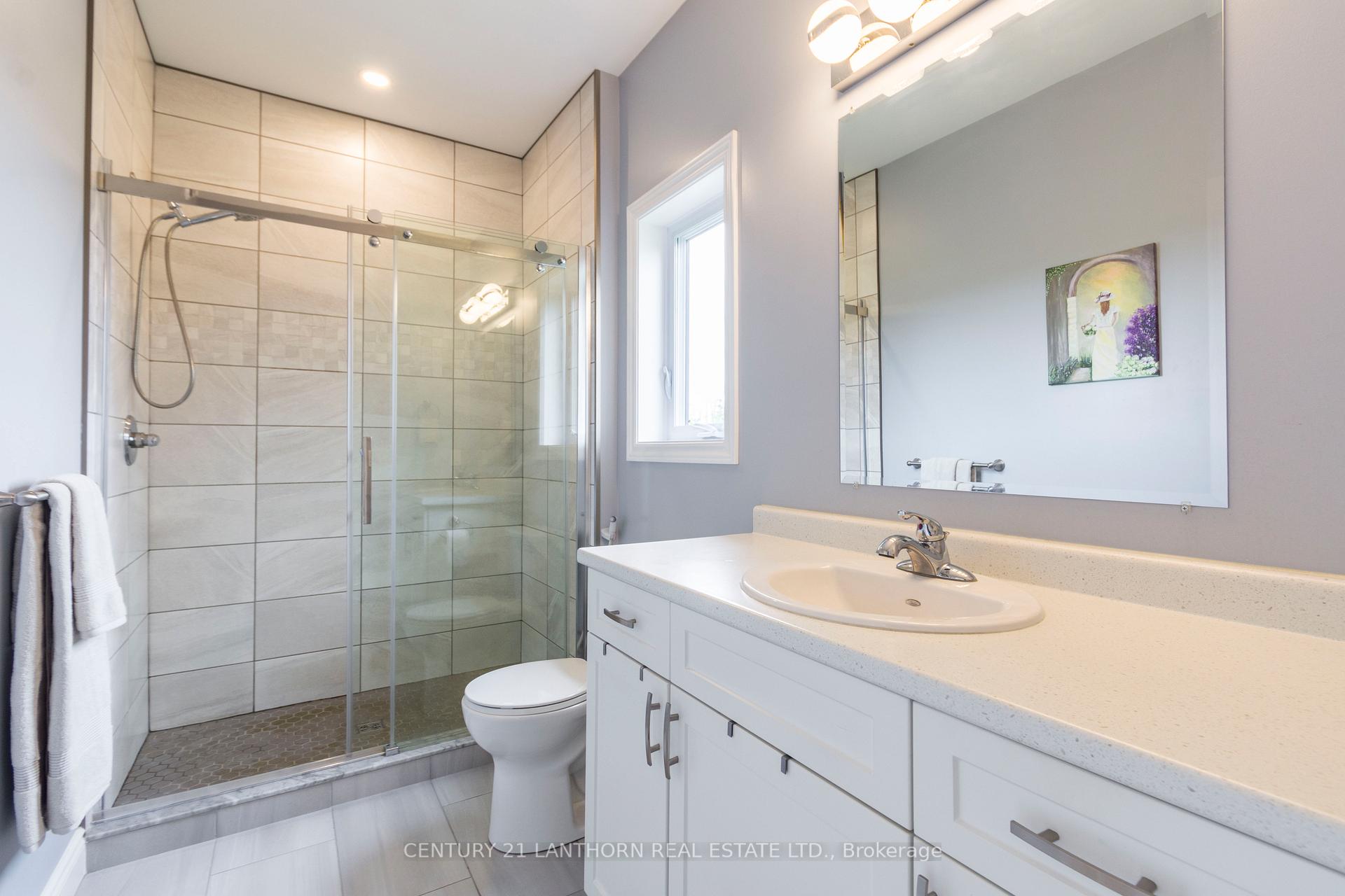 Photo 14 of 64 Redwood Drive, Belleville, Thurlow Ward — HOMEH