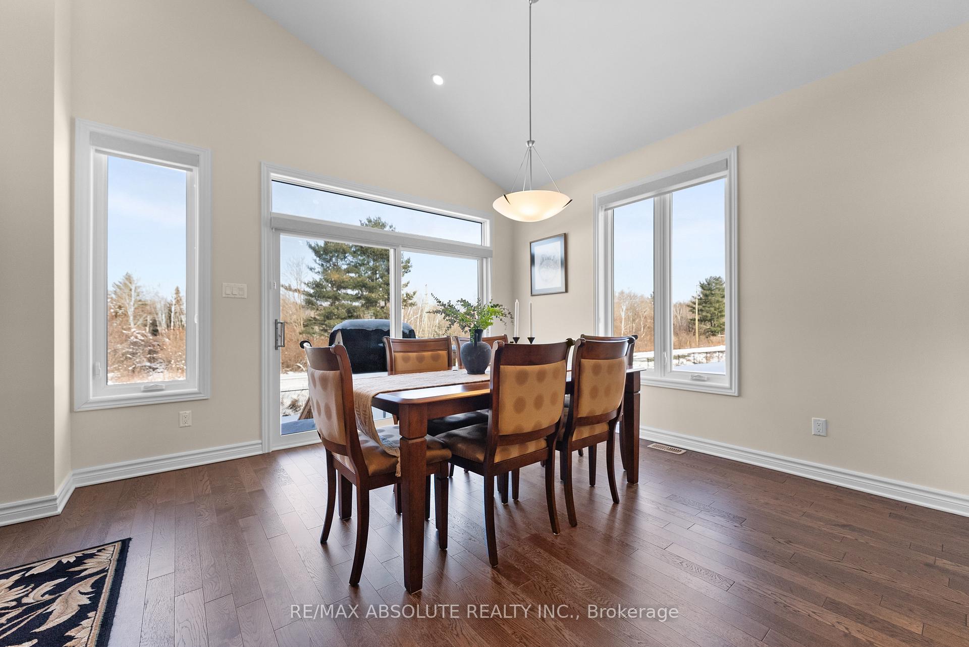 Photo 20 of 109 Seabert Drive, Arnprior — HOMEH