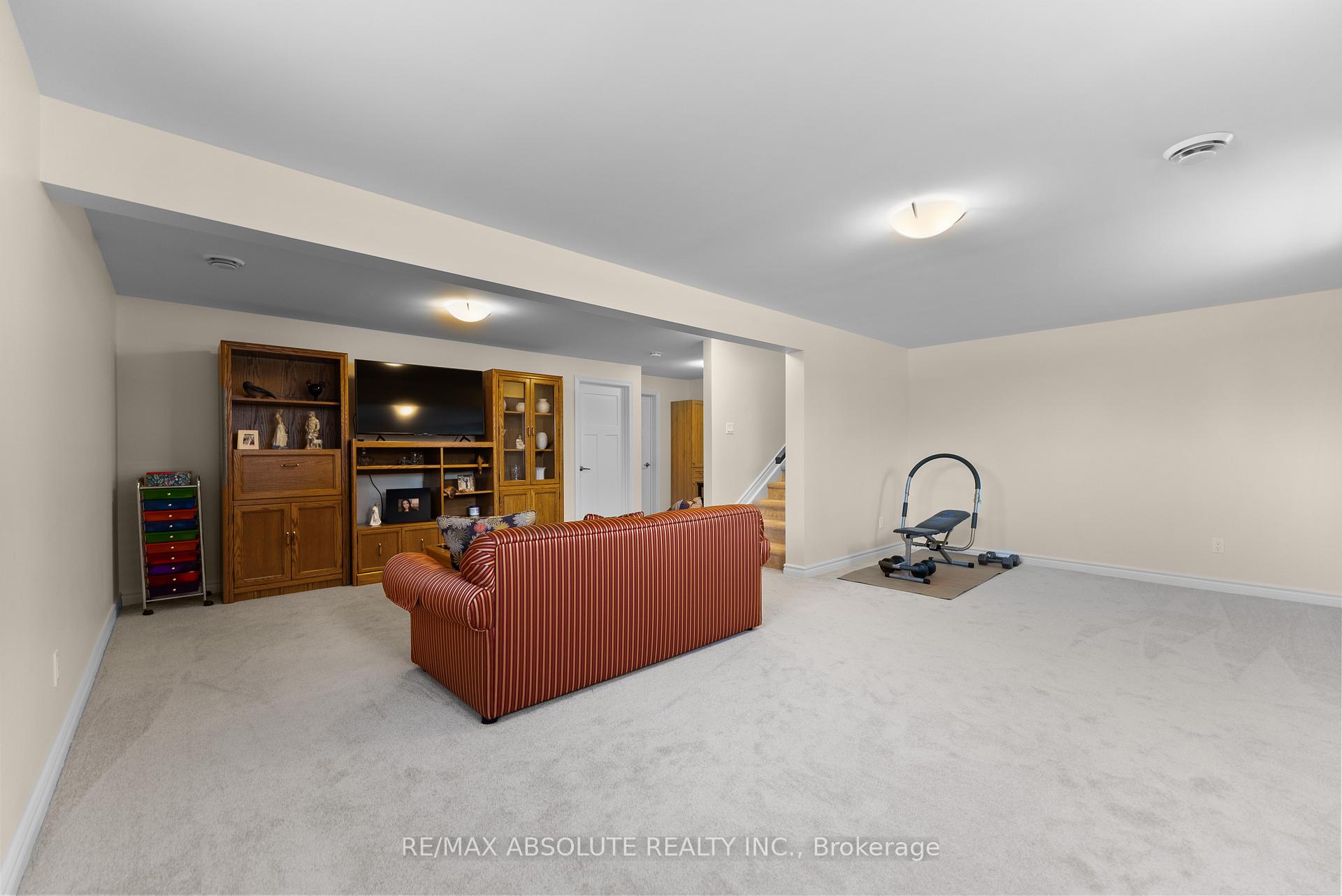 Photo 30 of 109 Seabert Drive, Arnprior — HOMEH
