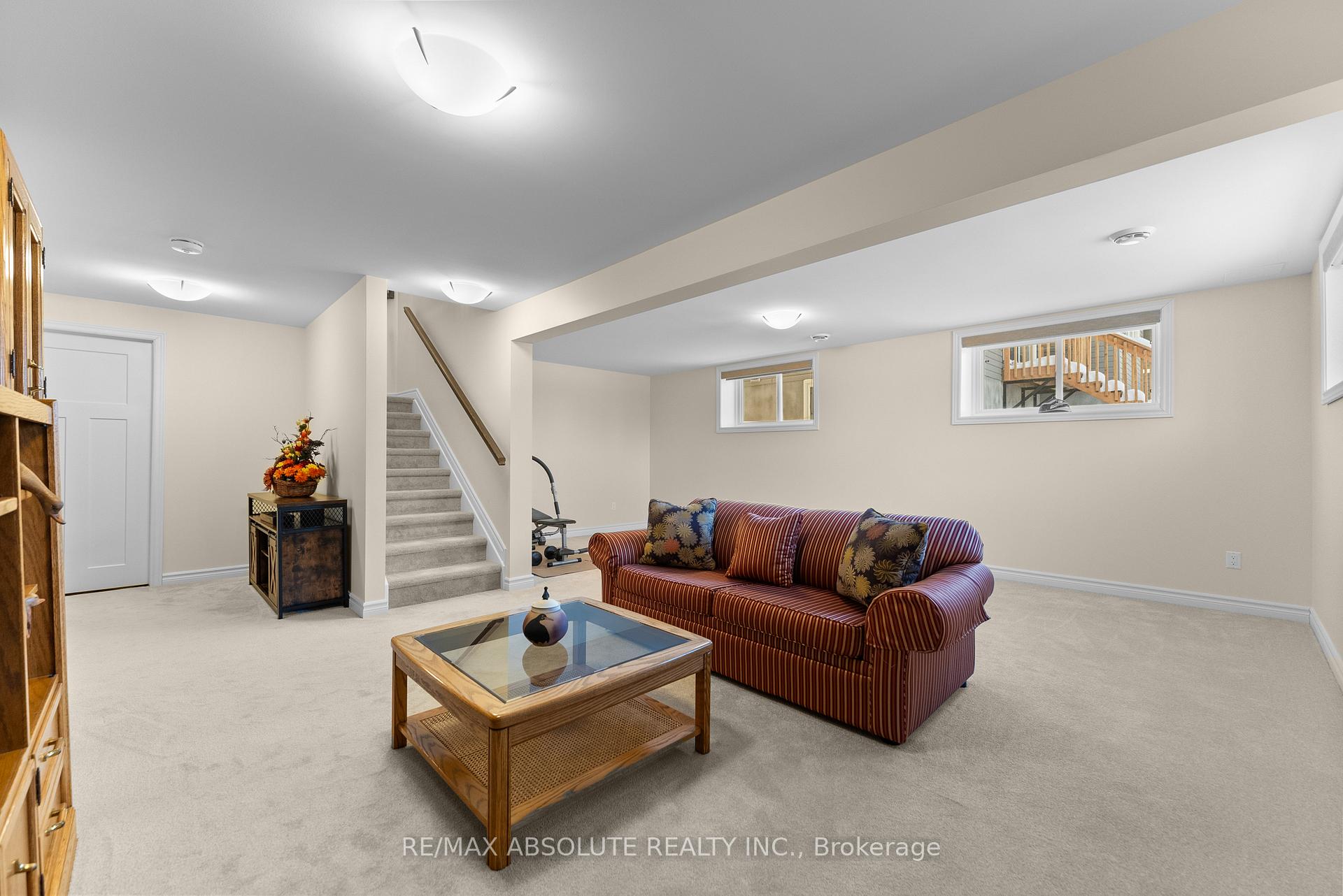 Photo 32 of 109 Seabert Drive, Arnprior — HOMEH