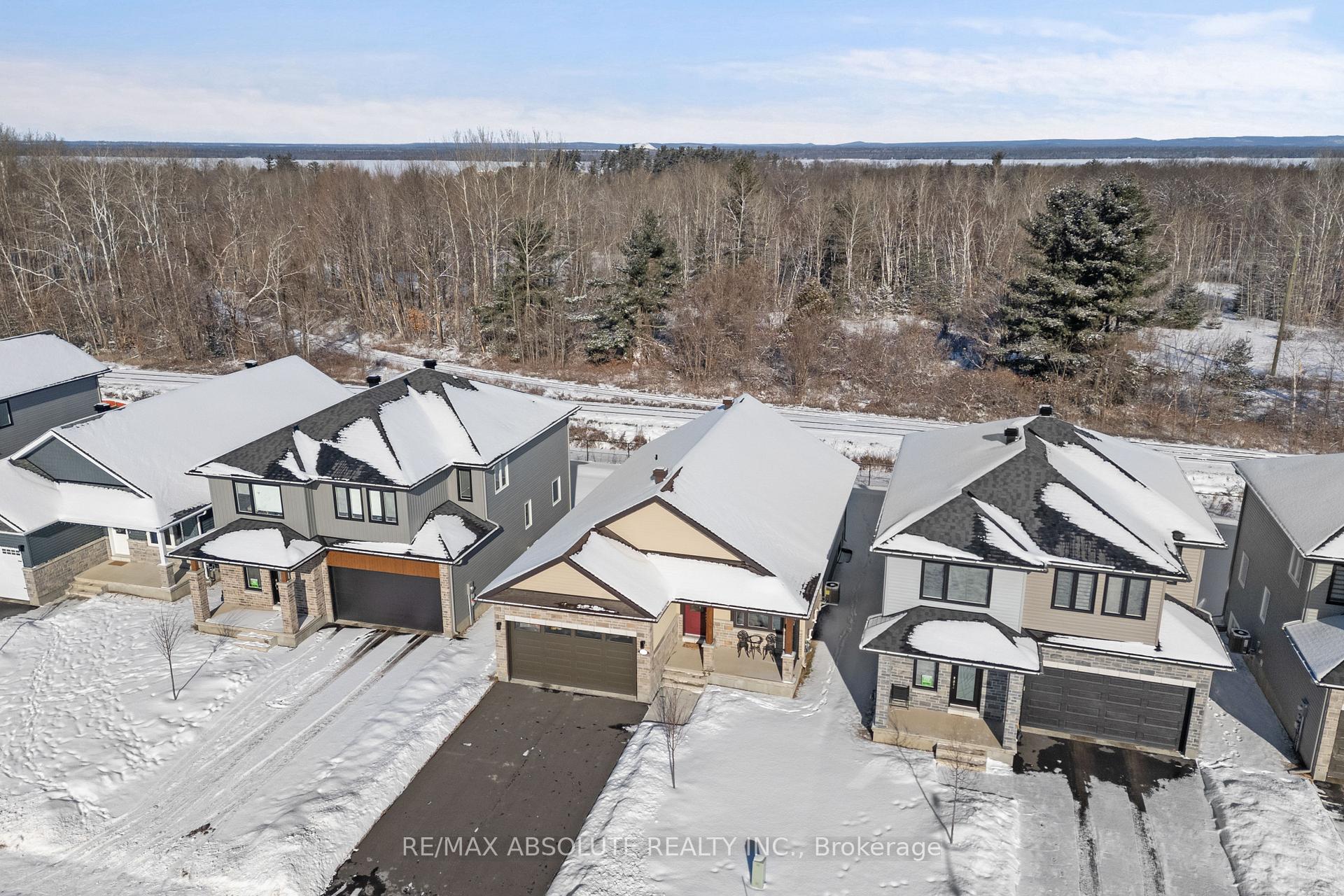 Photo 36 of 109 Seabert Drive, Arnprior — HOMEH