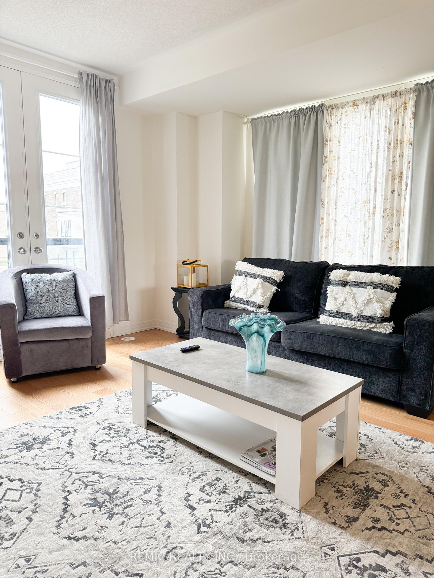 Photo 12 of 36 Clarington Boulevard, Clarington, Bowmanville — HOMEH