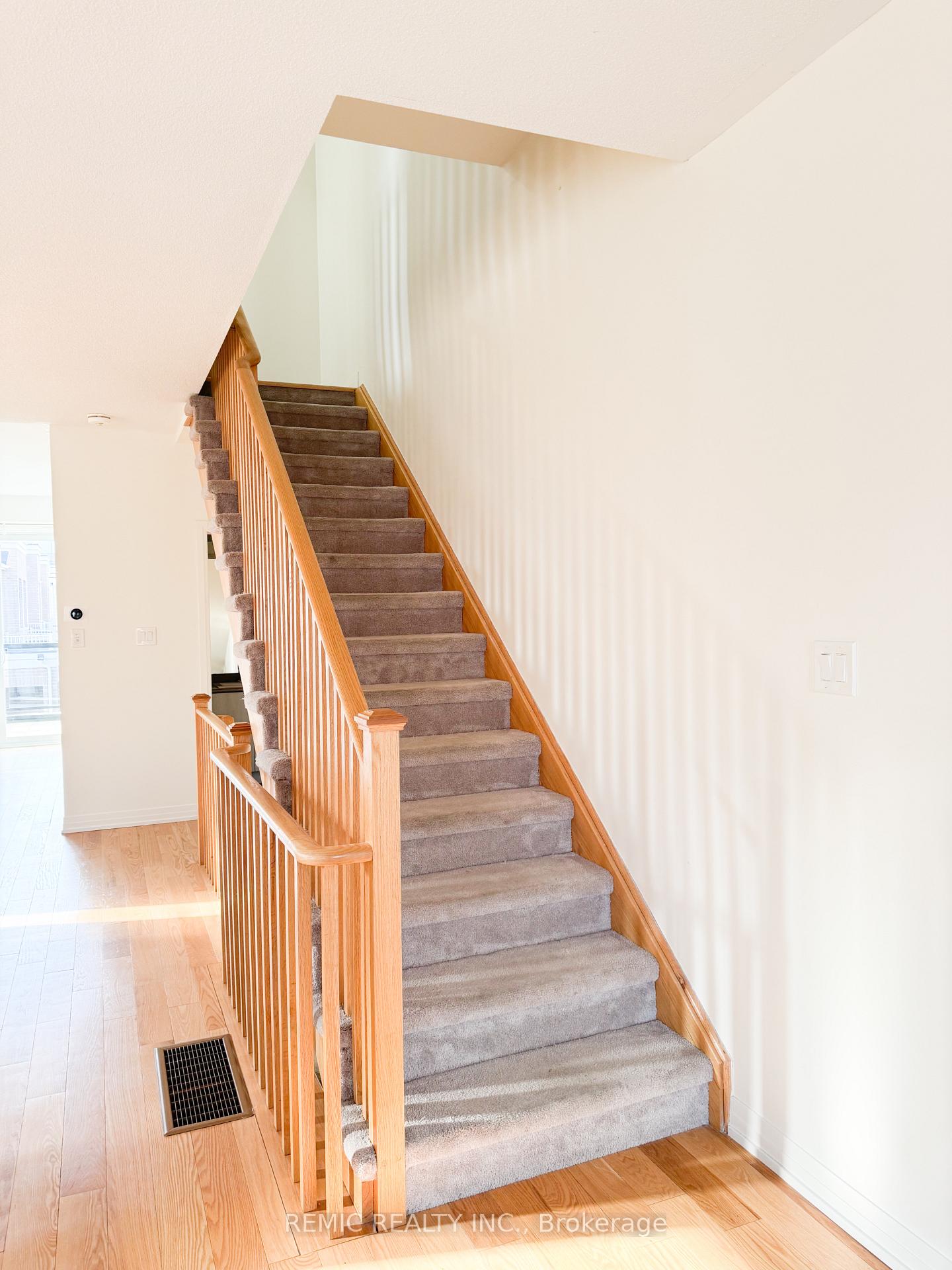 Photo 14 of 36 Clarington Boulevard, Clarington, Bowmanville — HOMEH