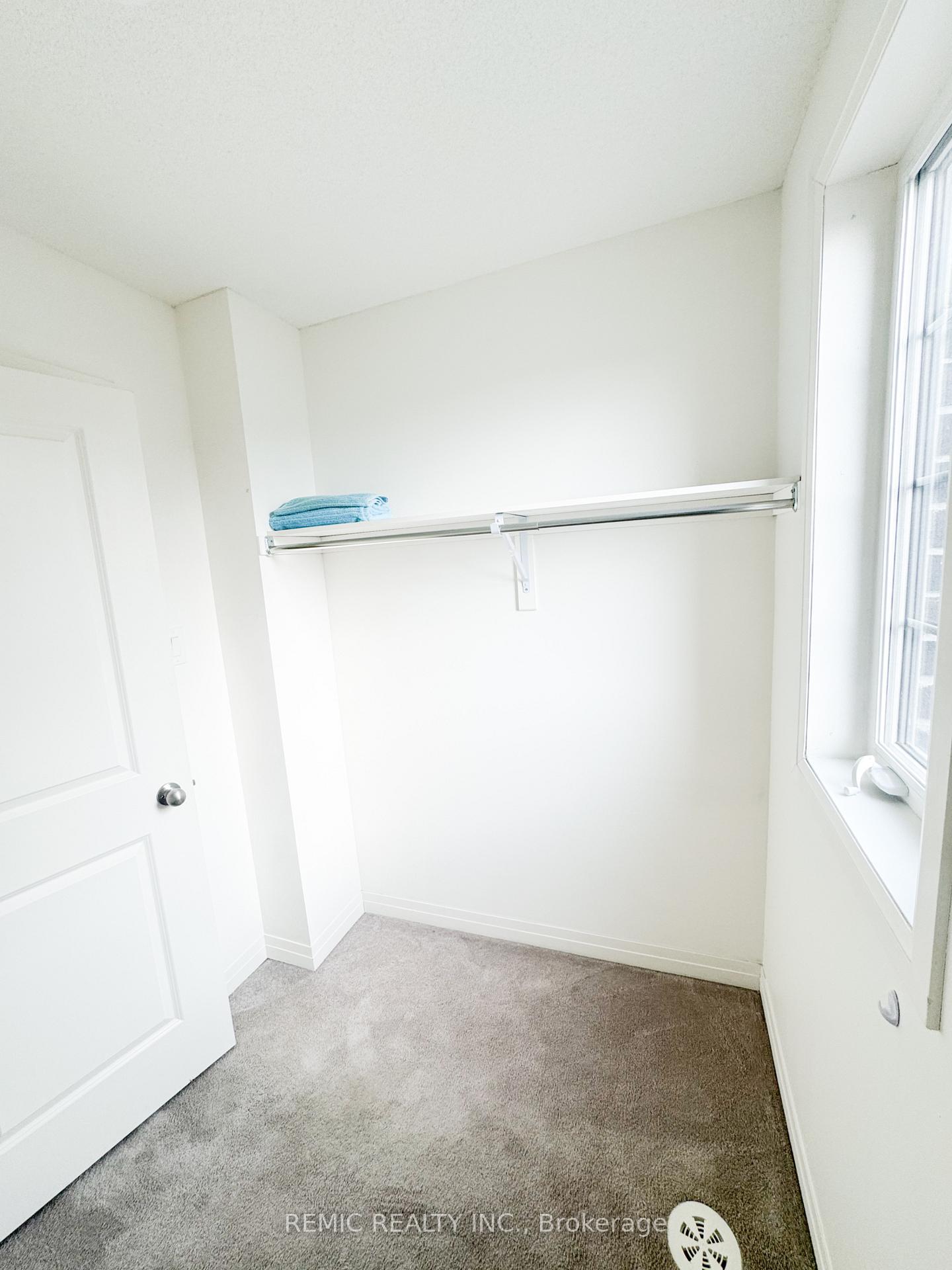 Photo 23 of 36 Clarington Boulevard, Clarington, Bowmanville — HOMEH
