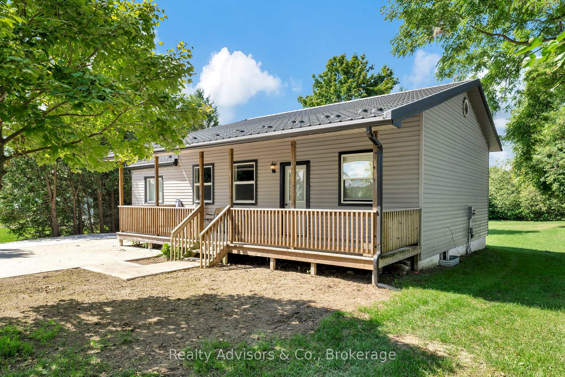 Photo 3 of 9377 Garner Road, Bayham, Rural Bayham — HOMEH