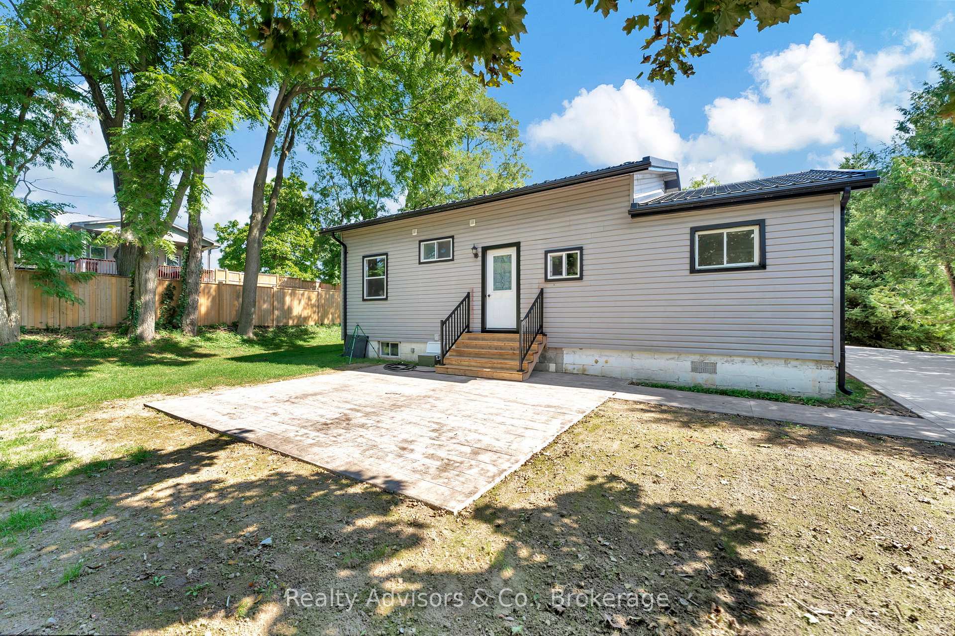 Photo 7 of 9377 Garner Road, Bayham, Rural Bayham — HOMEH