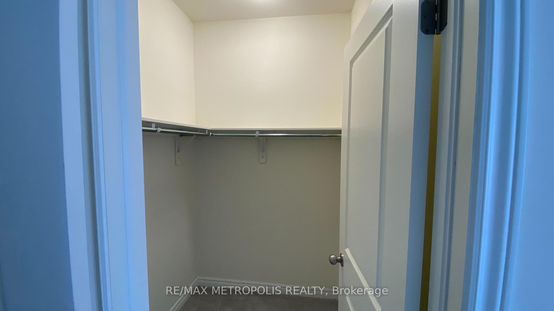Photo 18 of 108 Adventura Road, Brampton, Northwest Brampton — HOMEH