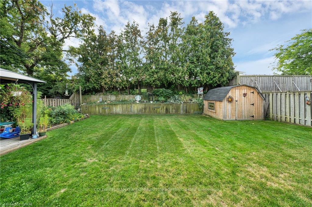 Photo 8 of 79 Athenia Drive, Hamilton, Stoney Creek Mountain — HOMEH