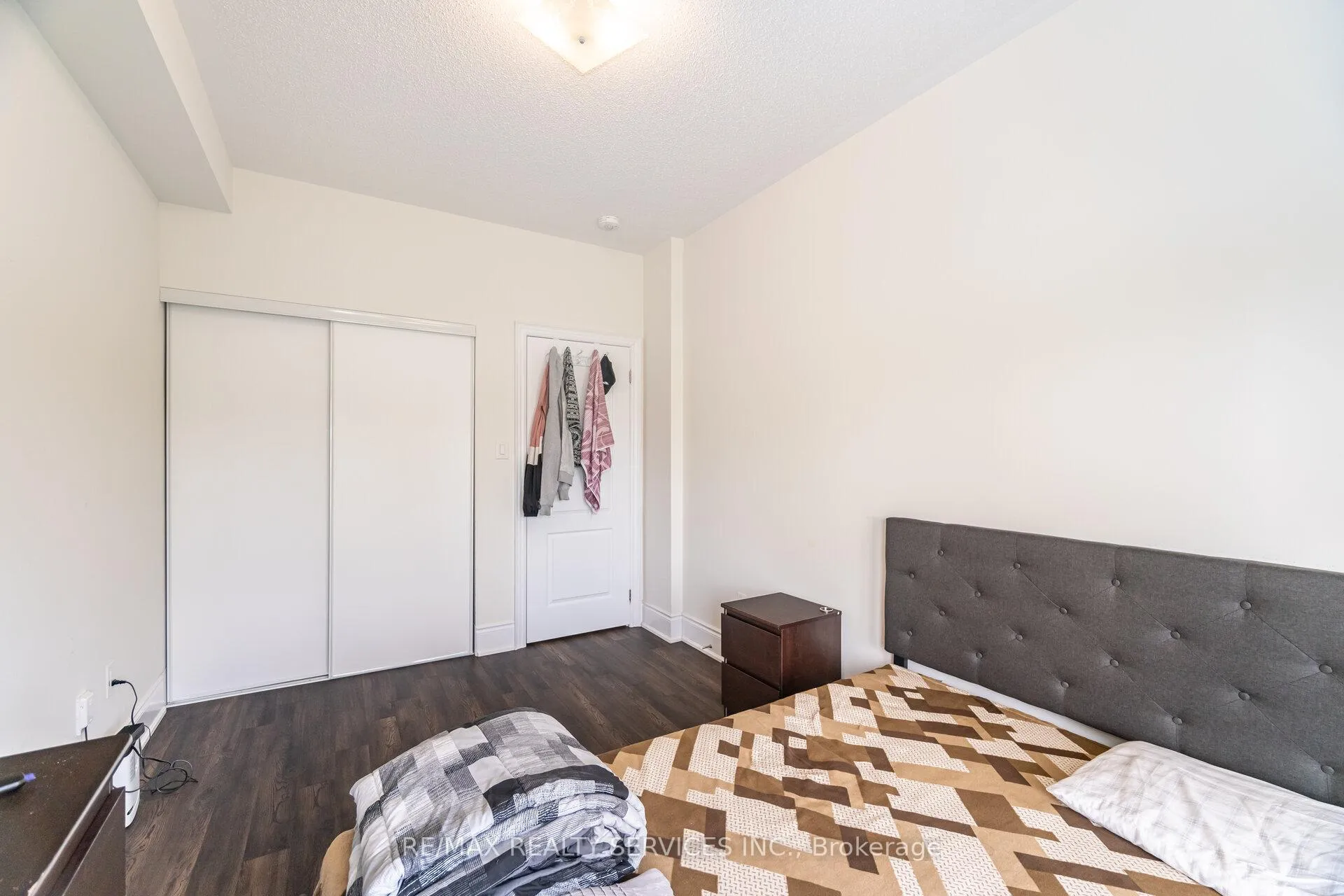 Photo 11 of 38 Foxsparrow Road, Brampton, Sandringham-Wellington North — HOMEH