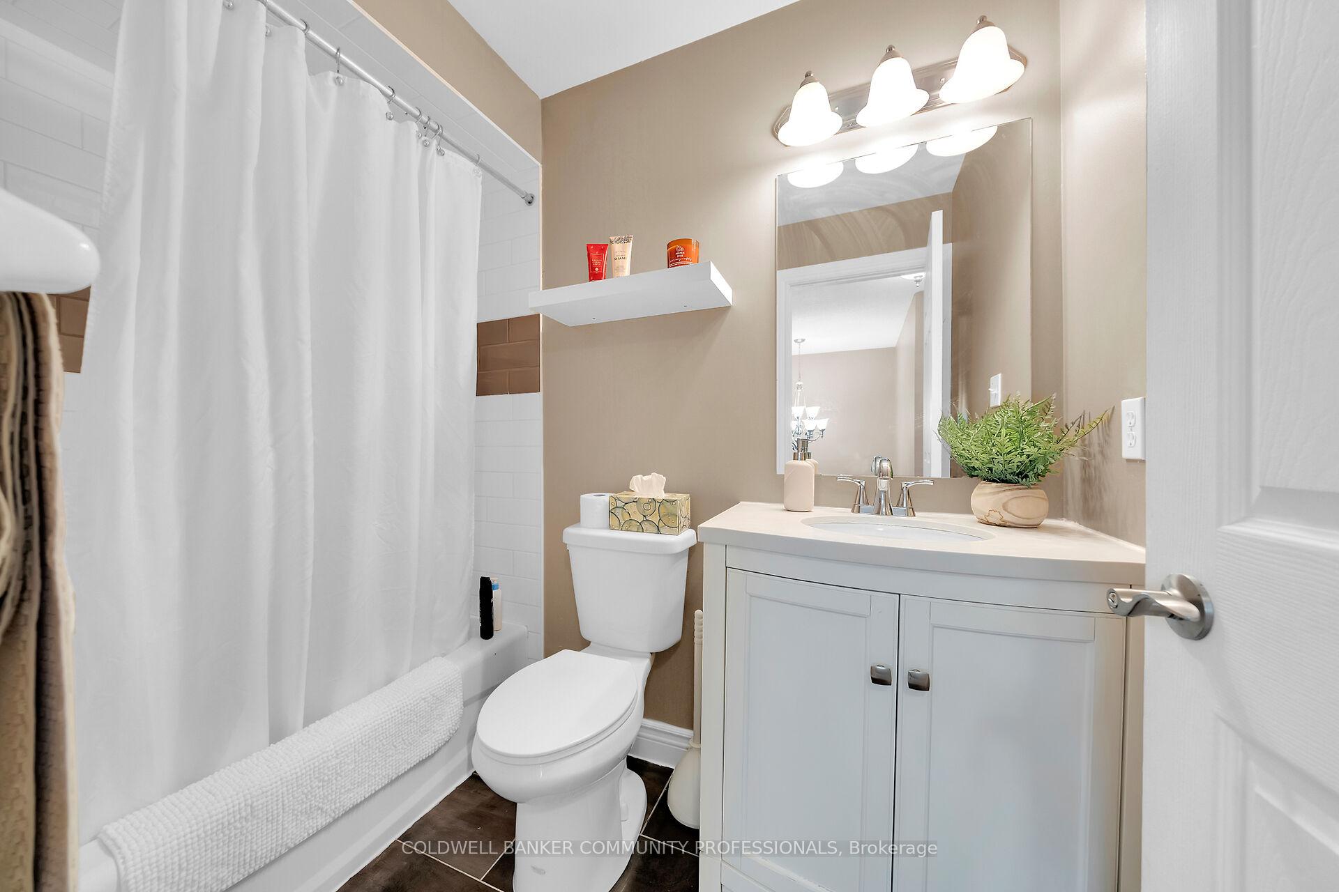 Photo 27 of 37 Meadow Wood Crescent, Hamilton, Stoney Creek Mountain — HOMEH