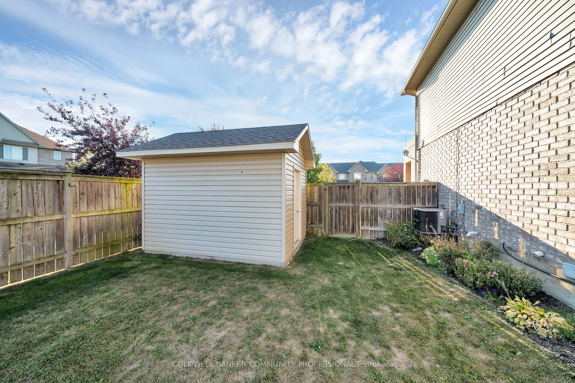 Photo 37 of 37 Meadow Wood Crescent, Hamilton, Stoney Creek Mountain — HOMEH