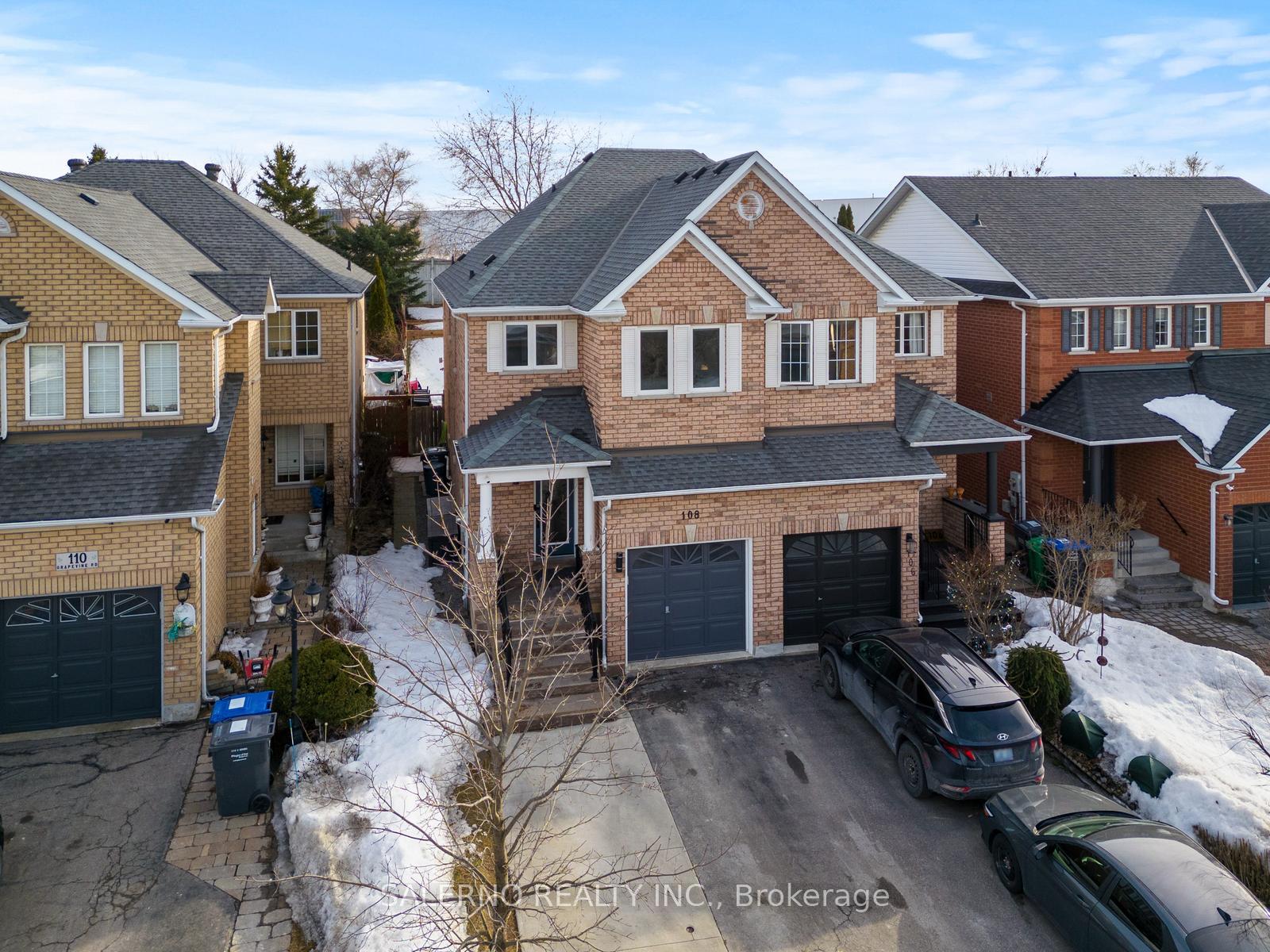 Photo 3 of 108 Grapevine Road, Caledon, Bolton West — HOMEH