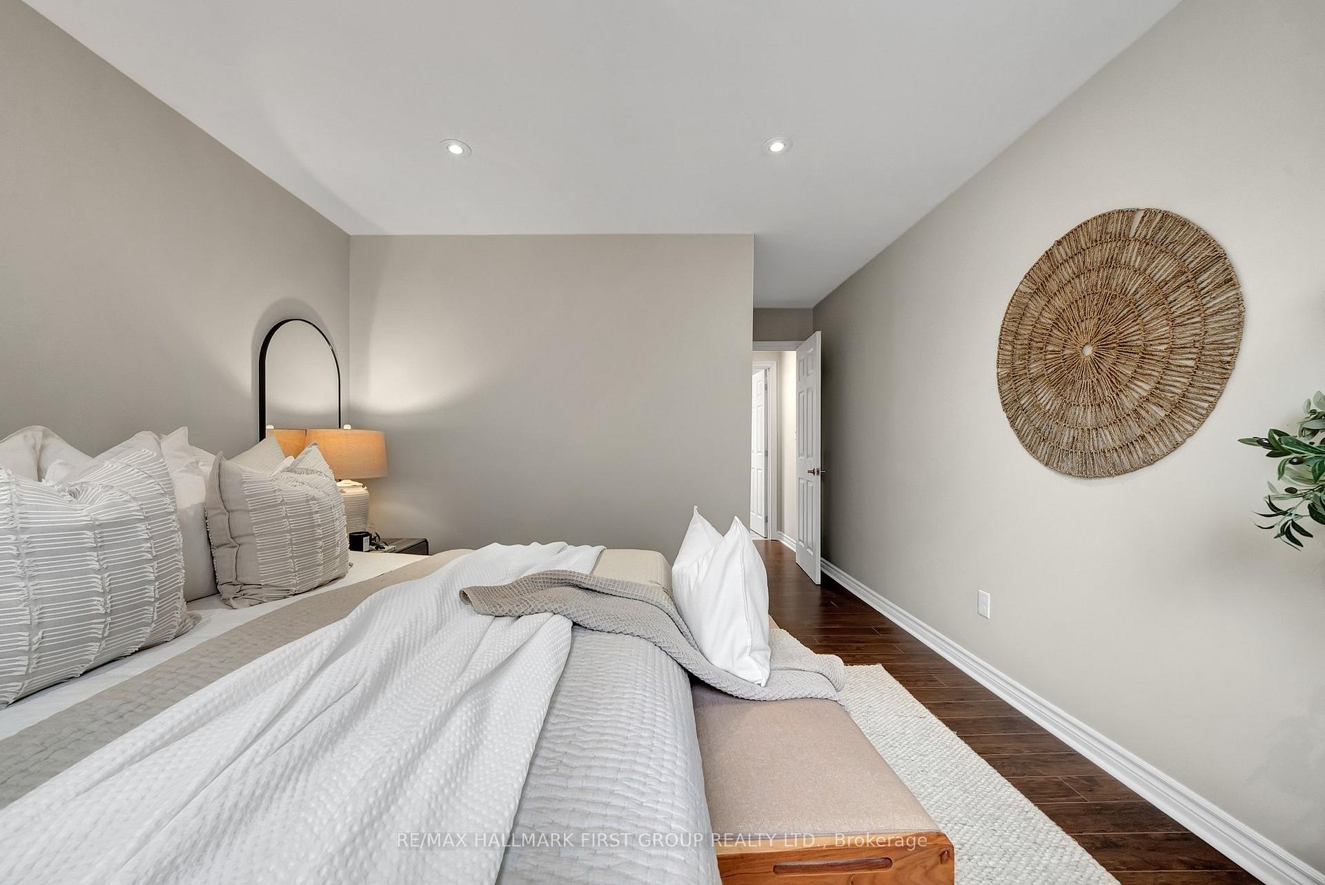 Photo 27 of 53 Hartsfield Drive, Clarington, Courtice — HOMEH