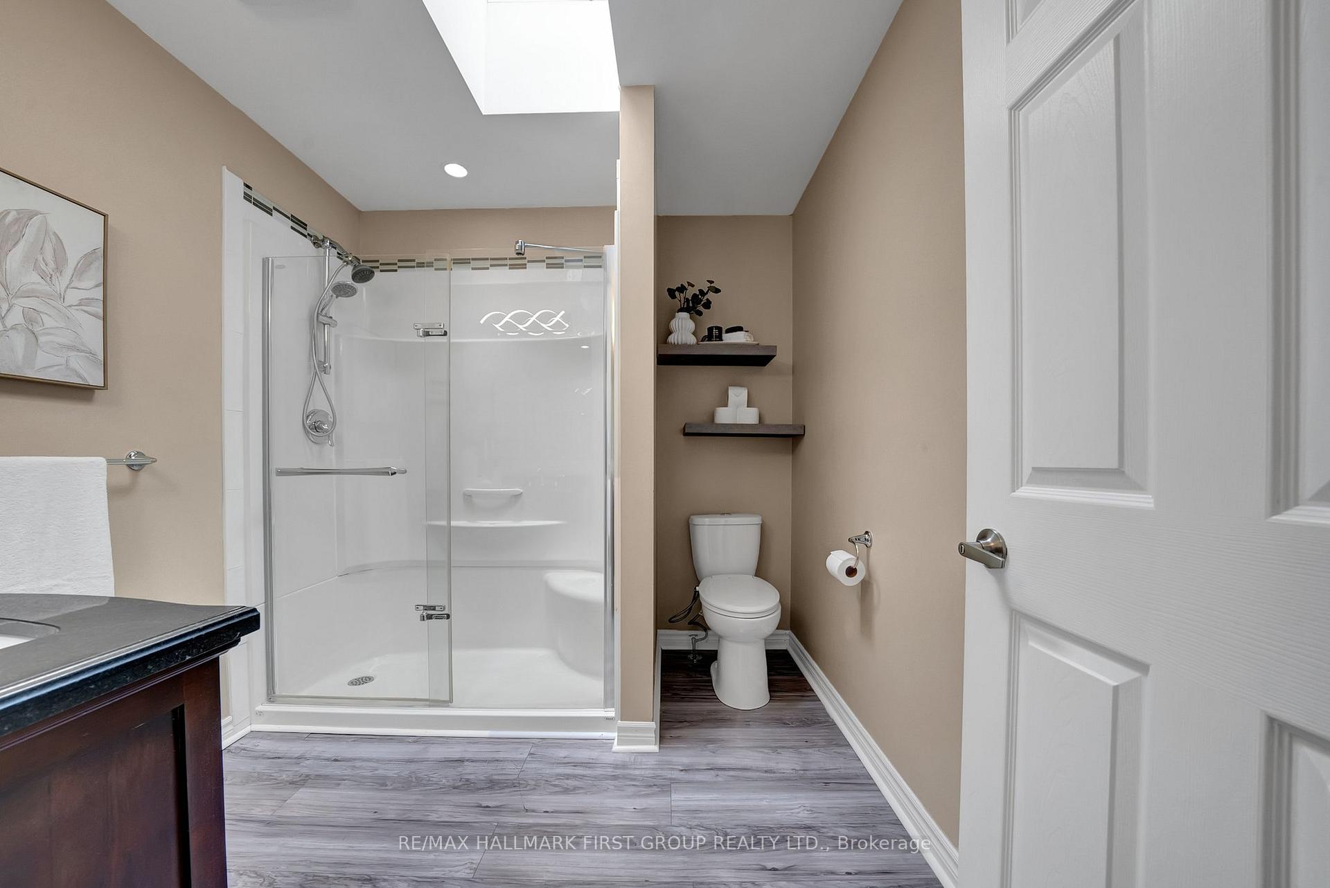 Photo 30 of 53 Hartsfield Drive, Clarington, Courtice — HOMEH