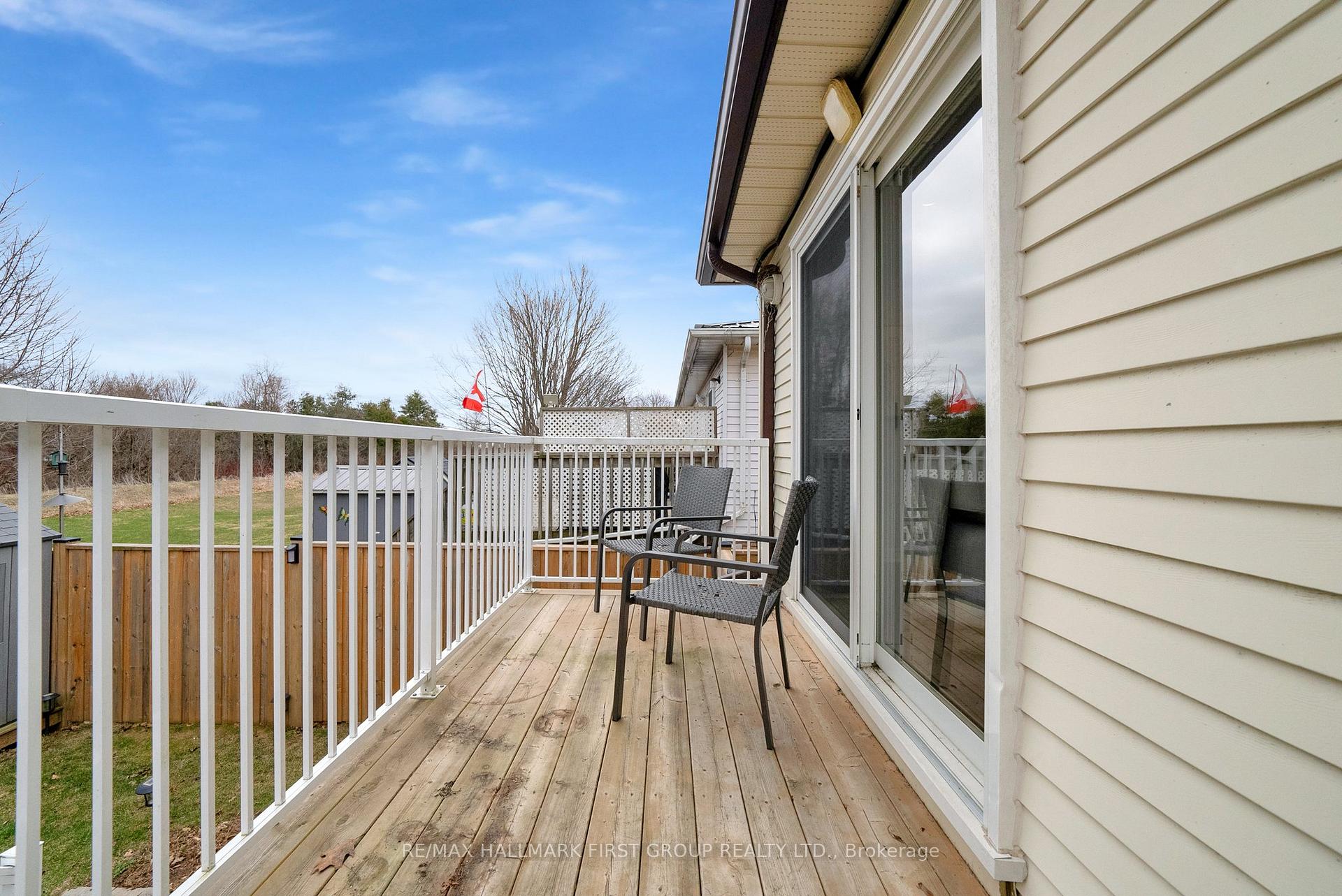 Photo 33 of 53 Hartsfield Drive, Clarington, Courtice — HOMEH