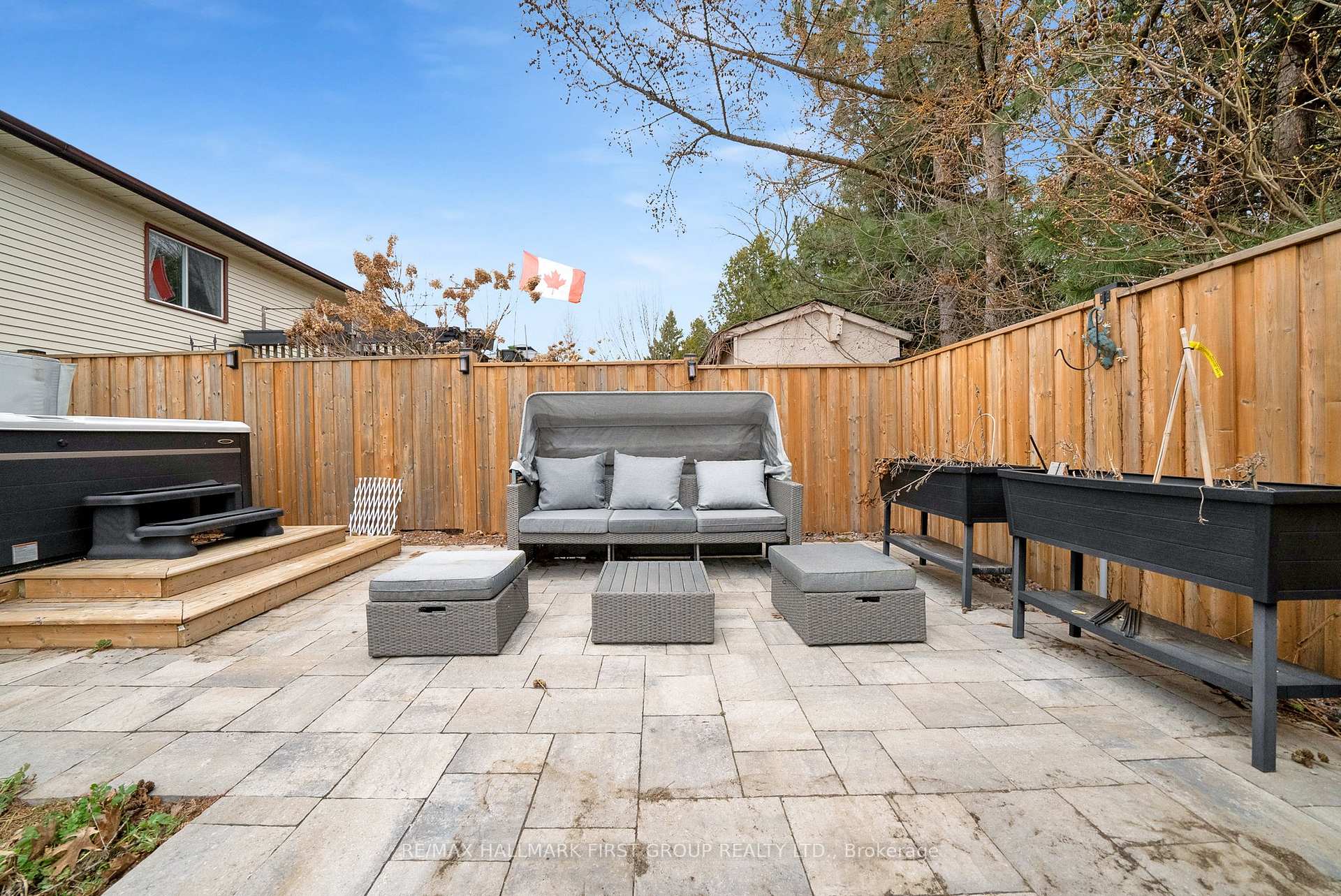 Photo 38 of 53 Hartsfield Drive, Clarington, Courtice — HOMEH