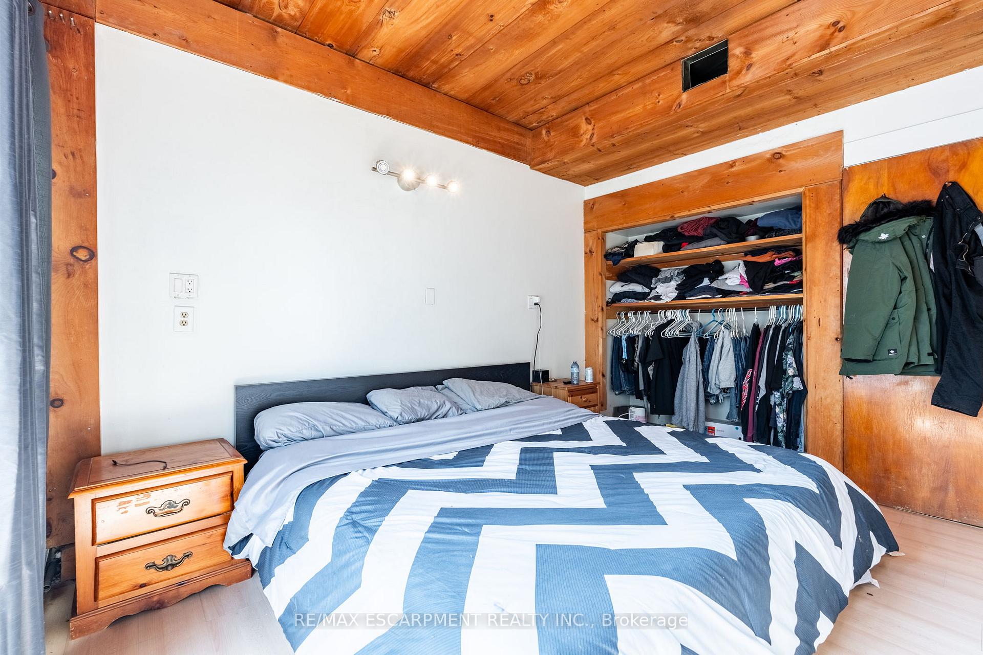 Photo 20 of 1090 Brock Road, Hamilton, Rural Flamborough — HOMEH