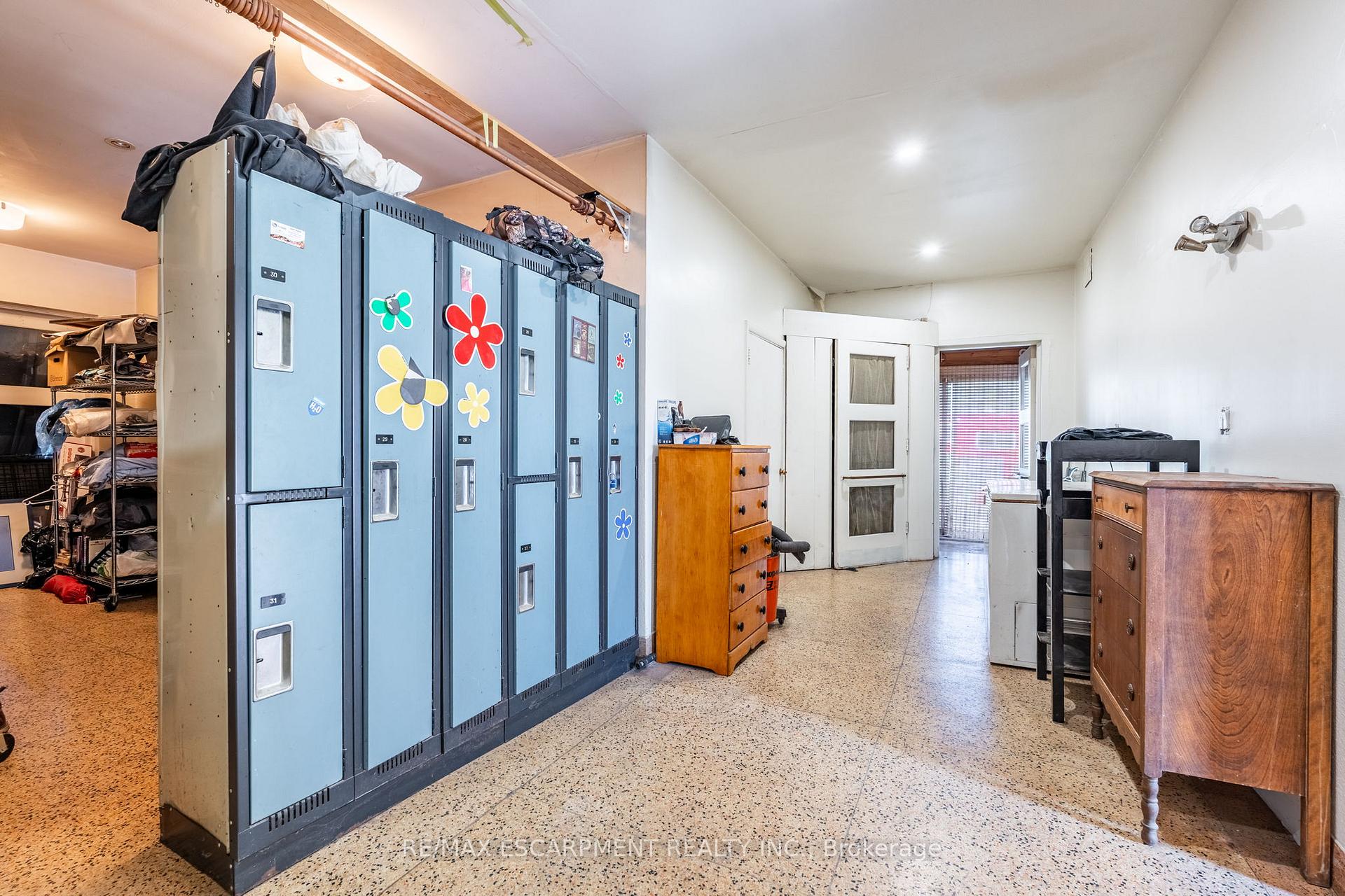 Photo 23 of 1090 Brock Road, Hamilton, Rural Flamborough — HOMEH