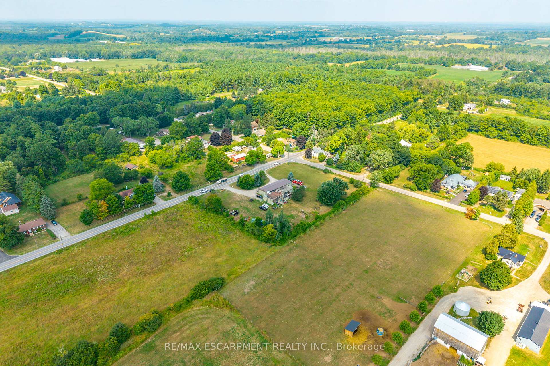 Photo 36 of 1090 Brock Road, Hamilton, Rural Flamborough — HOMEH