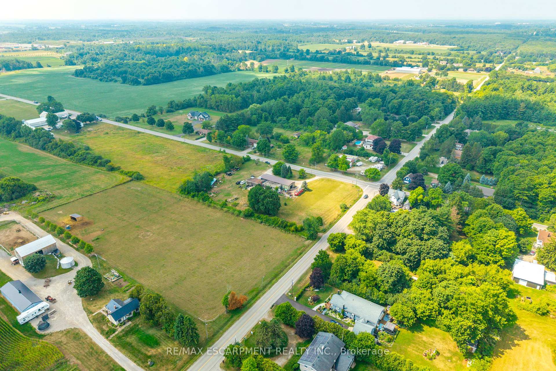 Photo 37 of 1090 Brock Road, Hamilton, Rural Flamborough — HOMEH