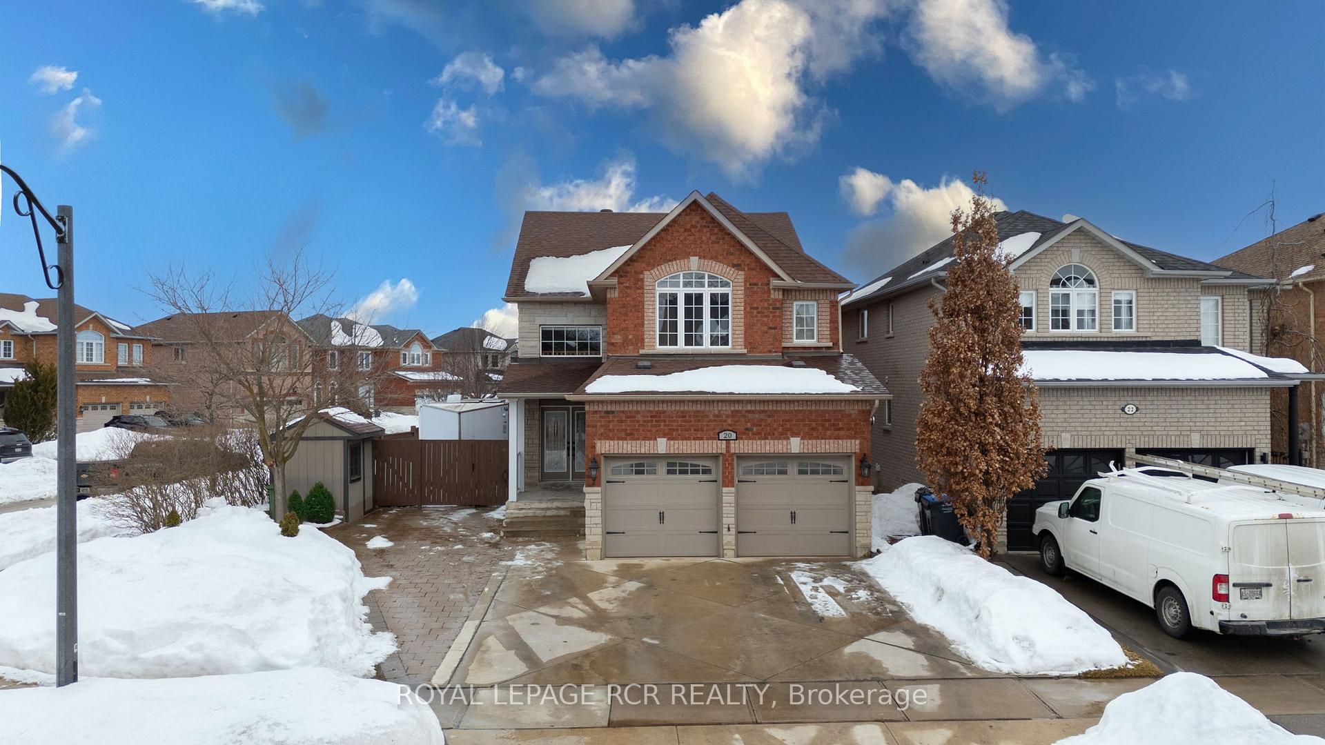 Front of 20 Boltonview Crescent