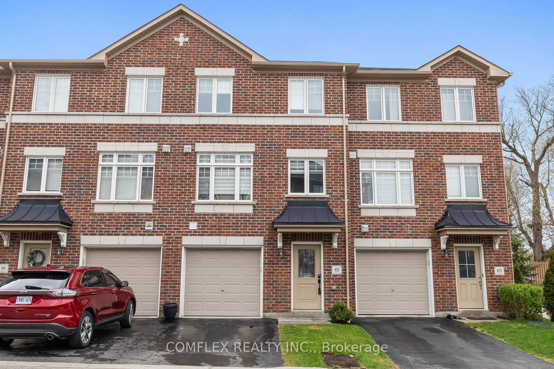 Photo 1 of 101 Markham Trail, Clarington, Bowmanville — HOMEH