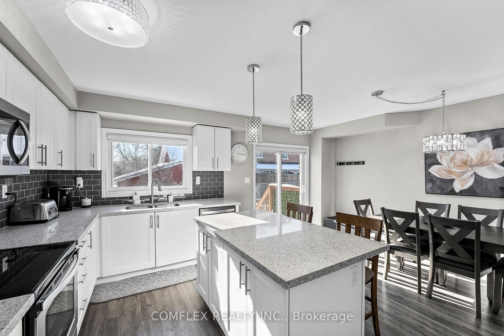 Photo 11 of 101 Markham Trail, Clarington, Bowmanville — HOMEH