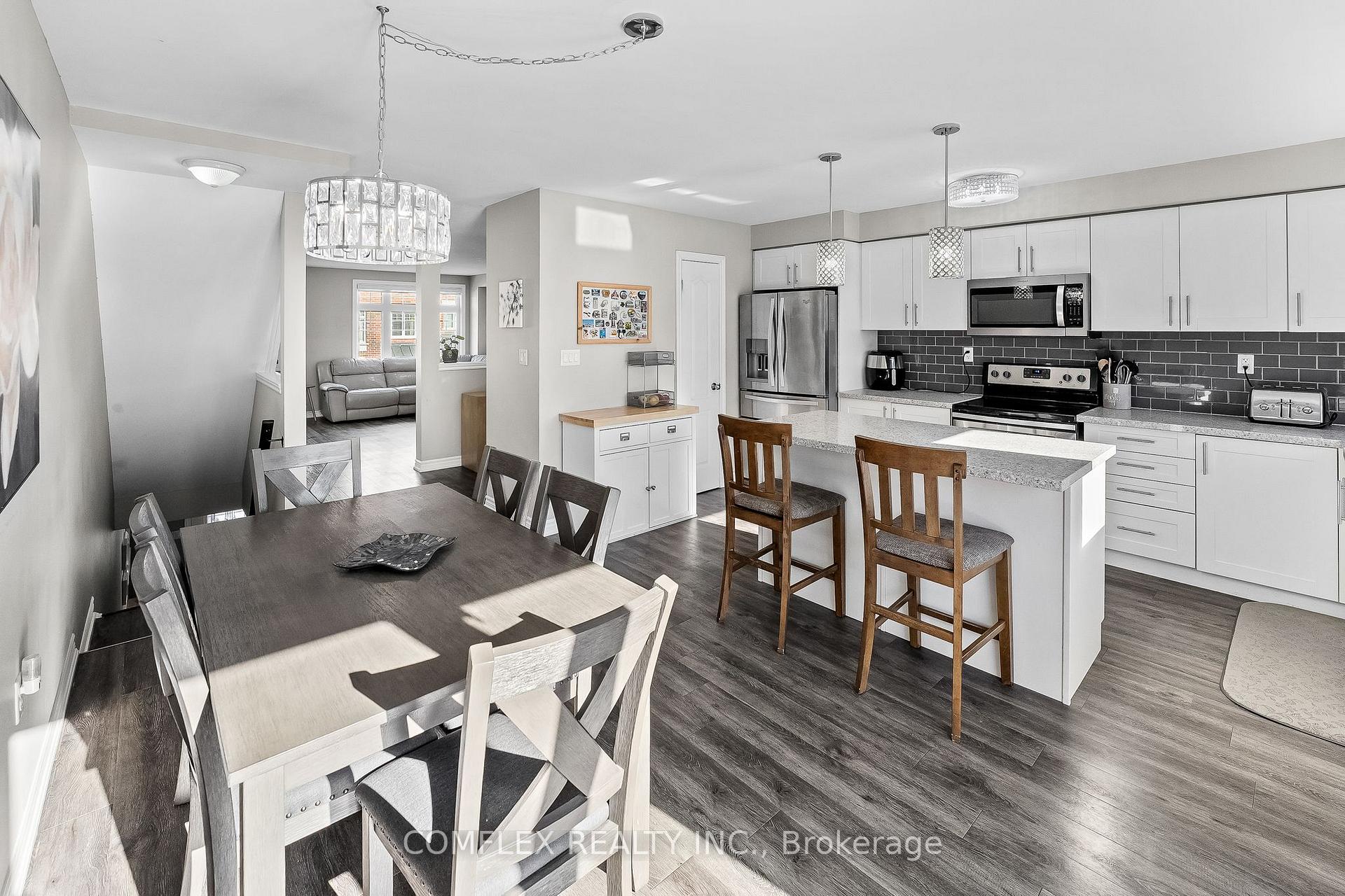 Photo 13 of 101 Markham Trail, Clarington, Bowmanville — HOMEH