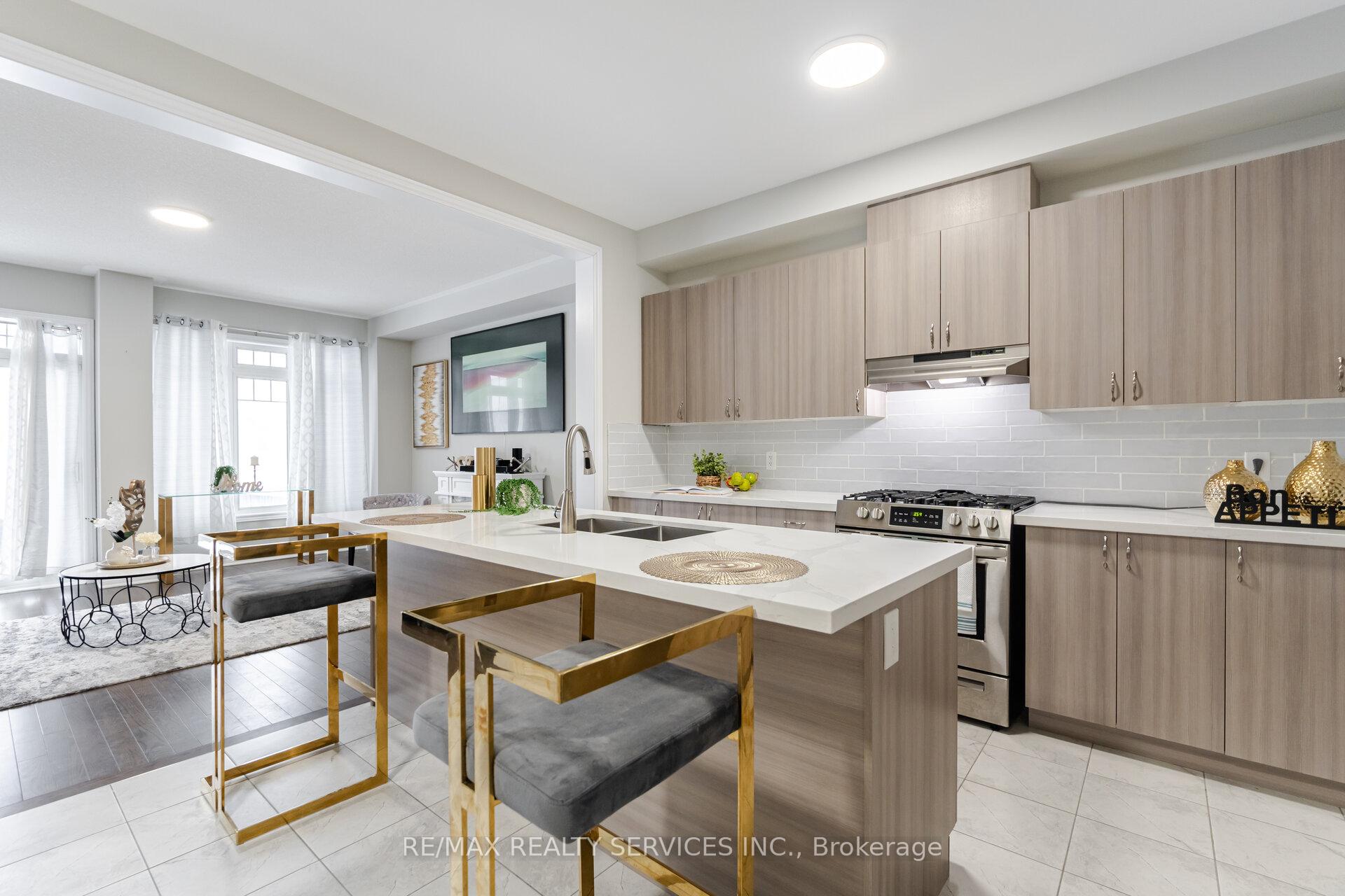 Photo 9 of 15 Phyllis Drive, Caledon, Rural Caledon — HOMEH